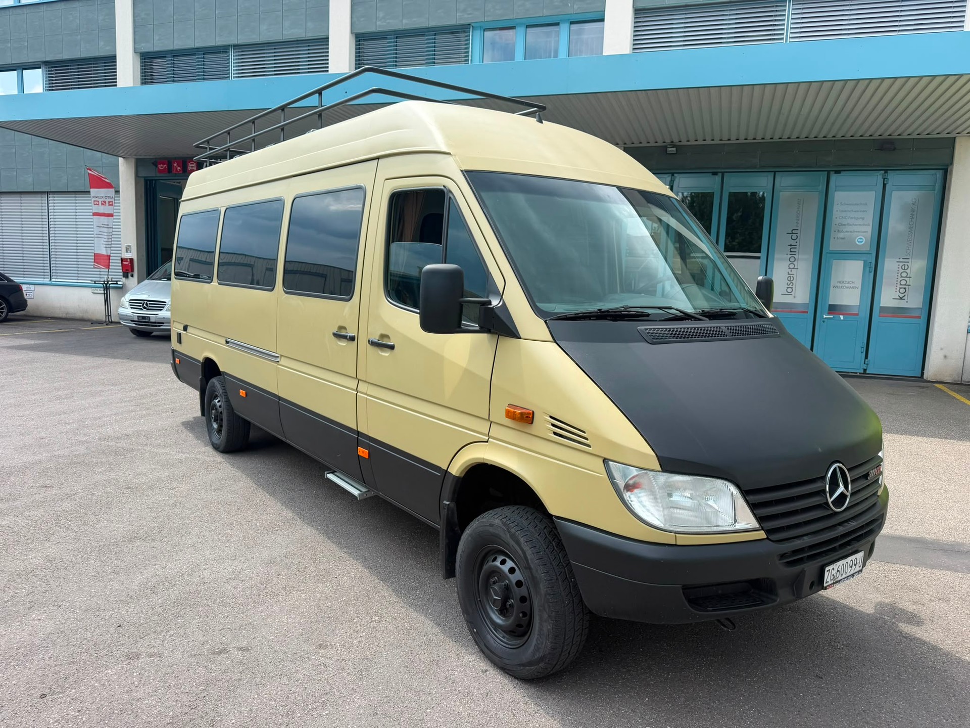 MERCEDES-BENZ Expeditionsfahrzeug 4x4 Klima Manuel XXL-showroom-element-2