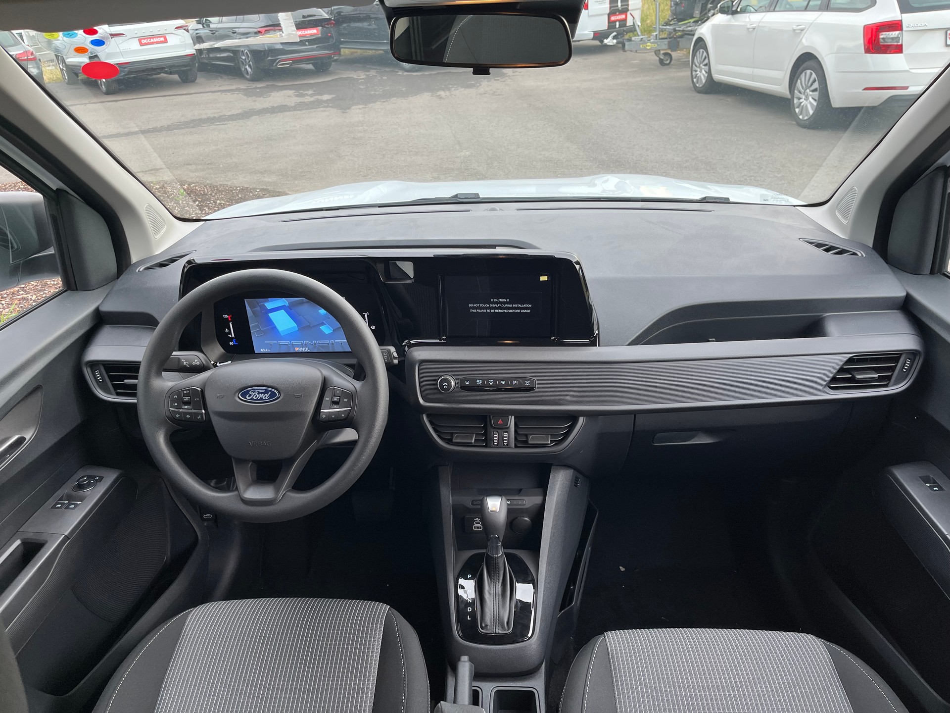 FORD Transit Courier Van 1.0 EcoBoost Trend Automat-image-6