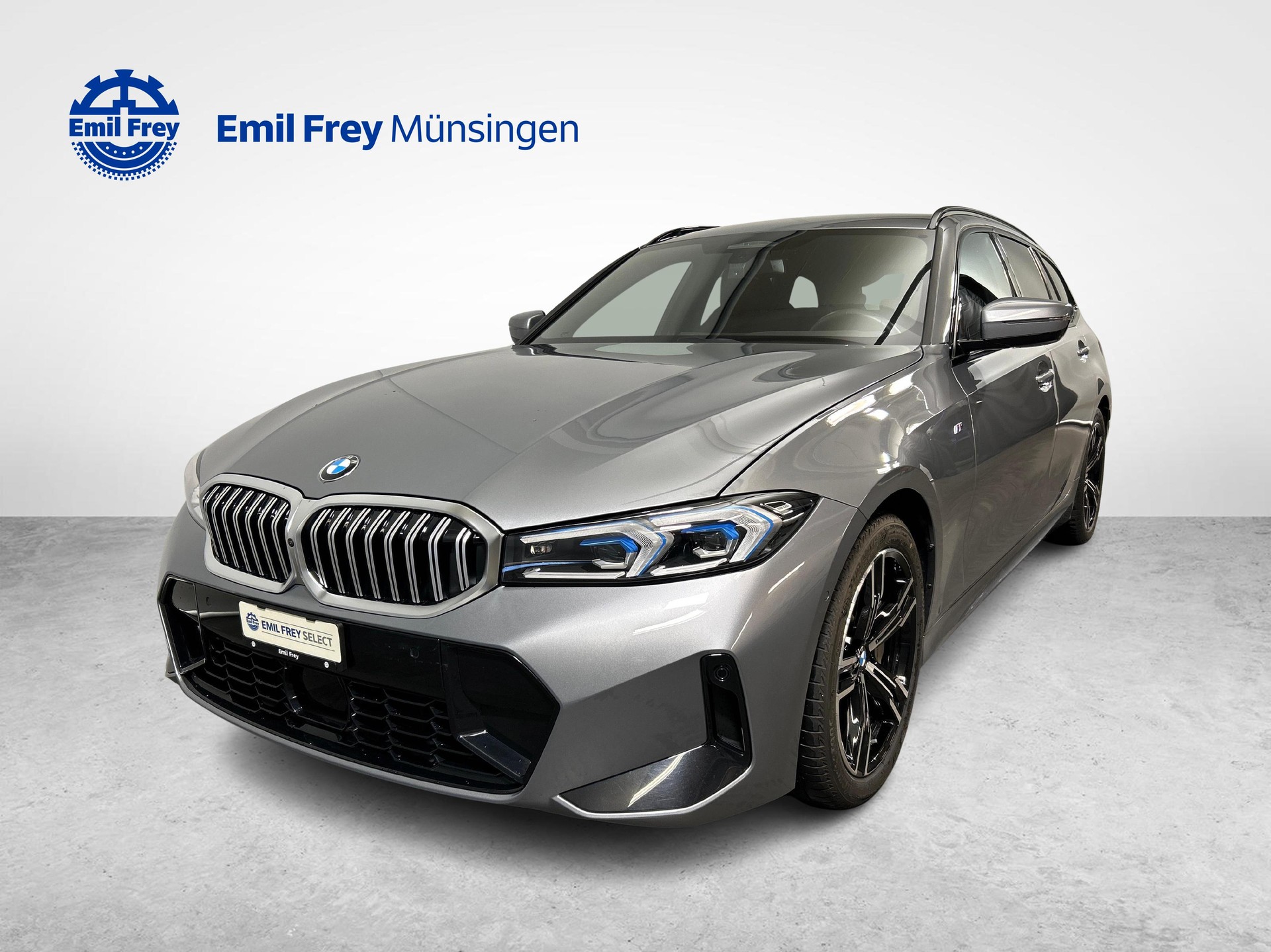 BMW 330d xDrive Touring-image-0