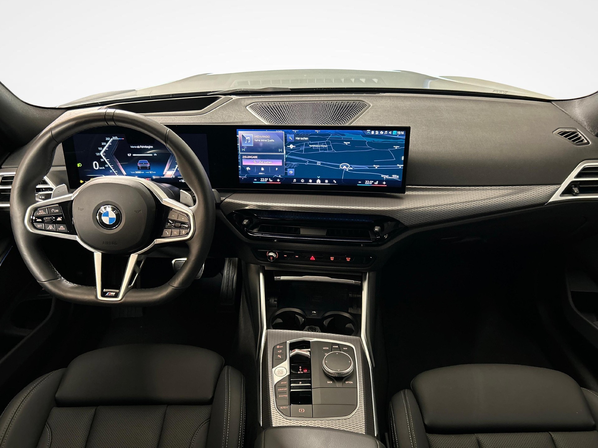 BMW 330d xDrive Touring-image-6