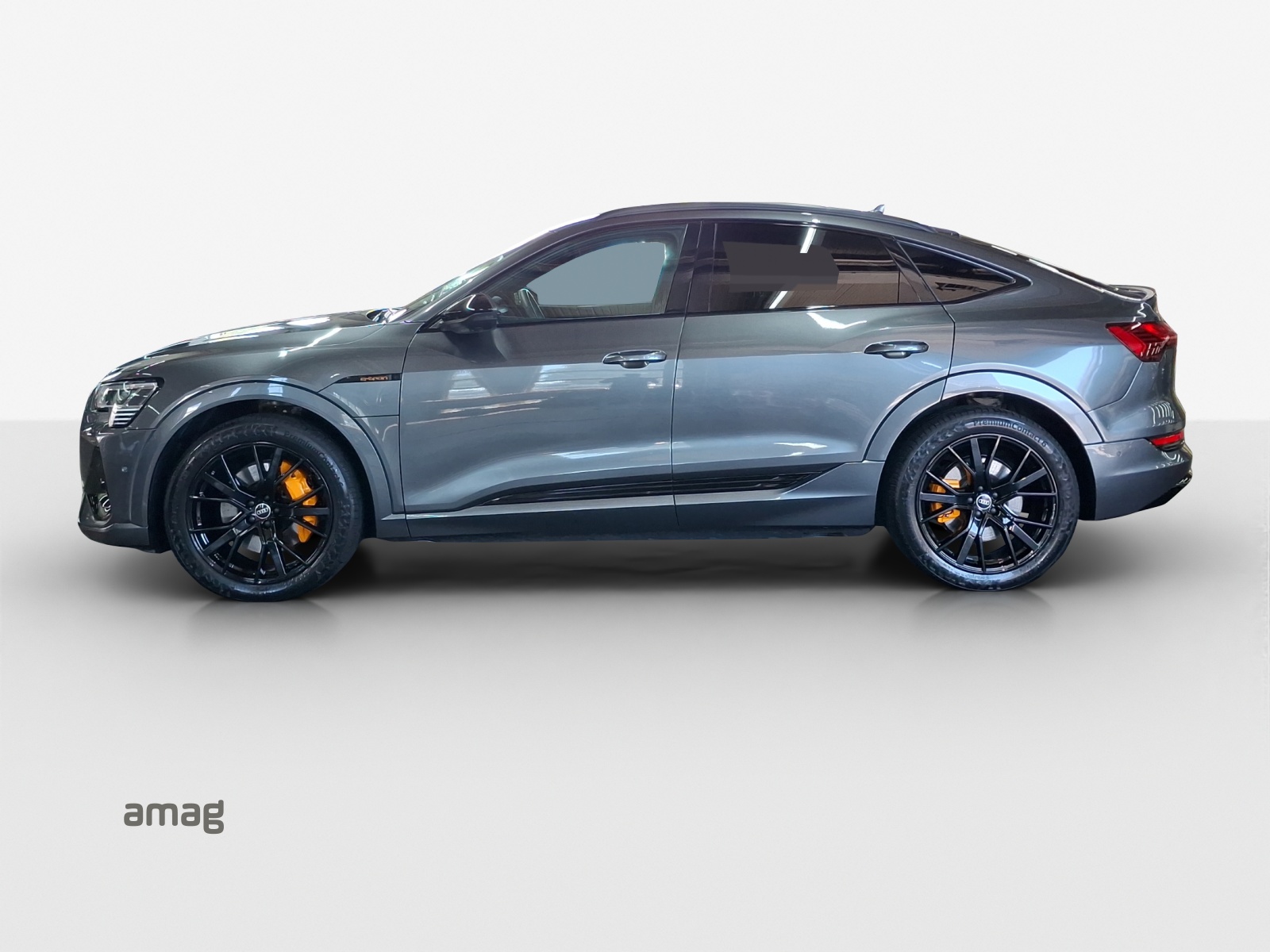 AUDI e-tron 55 Sportback S Line Black Edition quattro-image-1