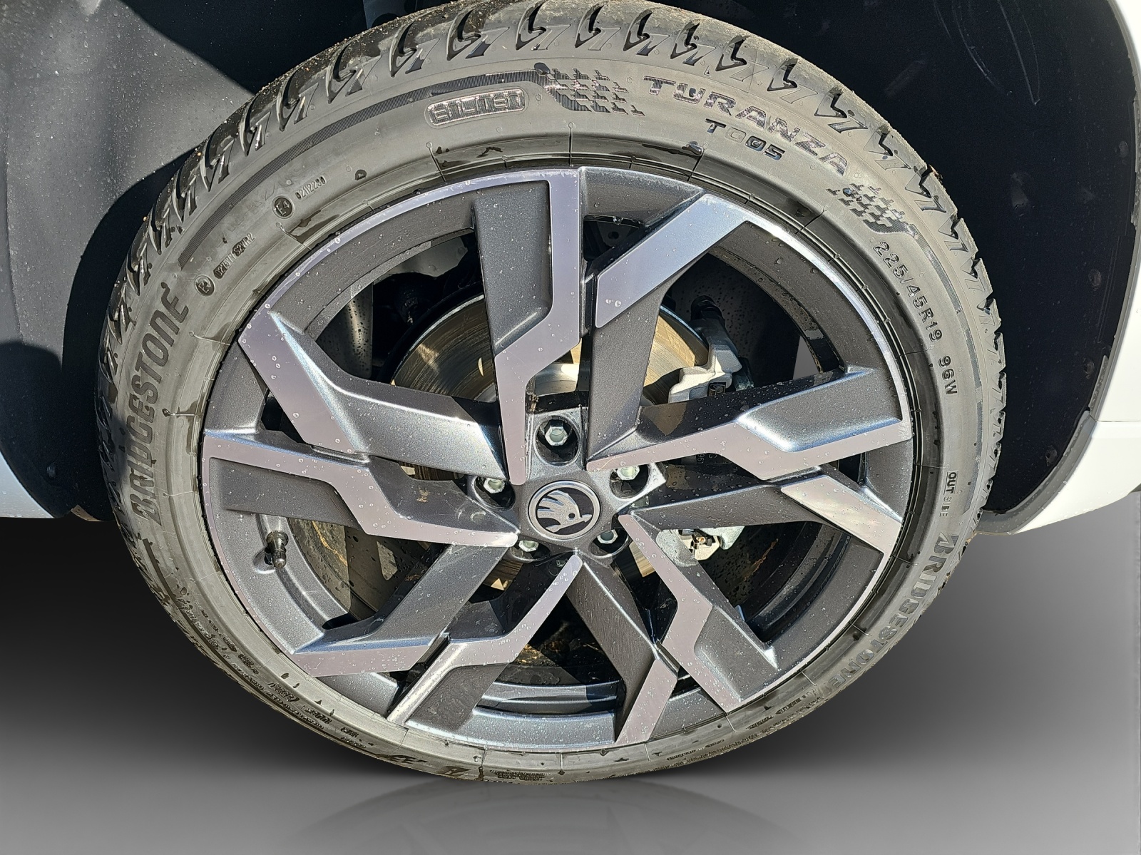 SKODA Karoq 2.0 TSI SportLine 4x4 DSG-image-13