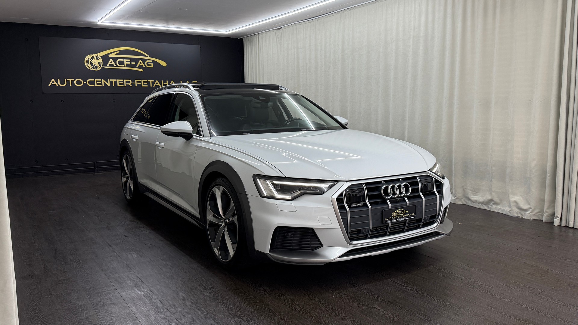 AUDI A6 allroad 55 TFSI quattro S-tronic-showroom-element-2