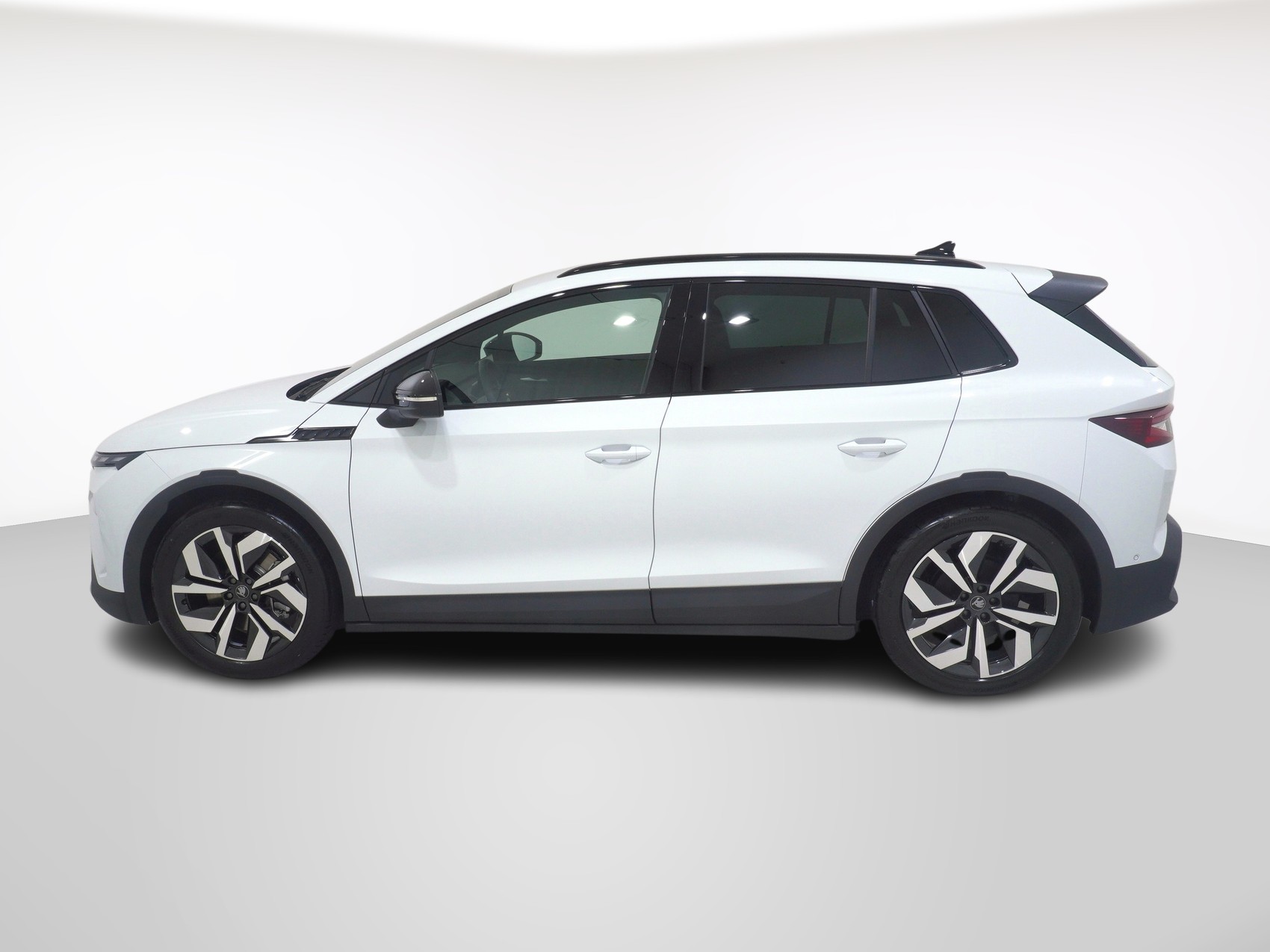 SKODA Elroq 85x SportLine MAXX 4x4-image-1
