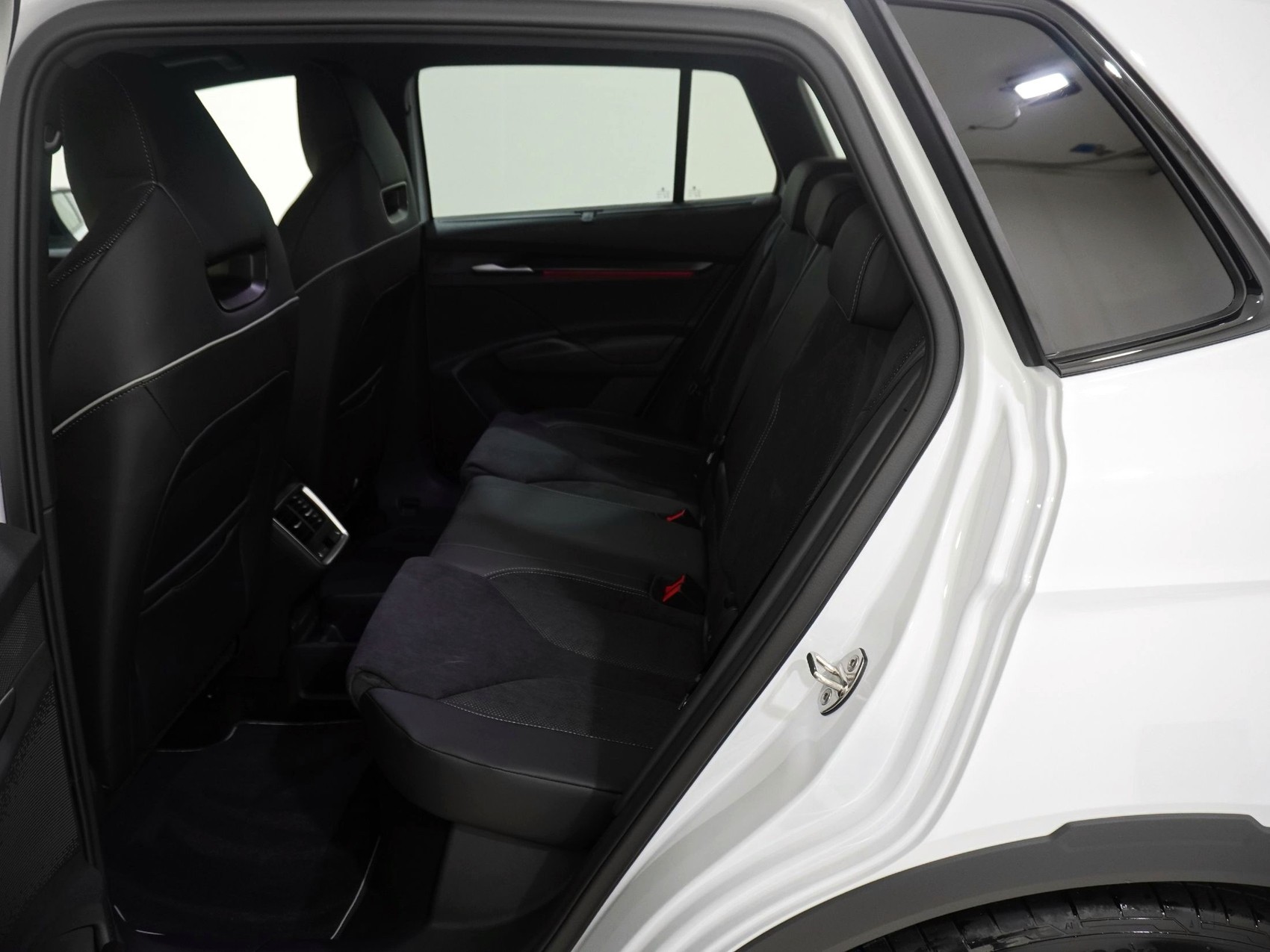 SKODA Elroq 85x SportLine MAXX 4x4-image-15