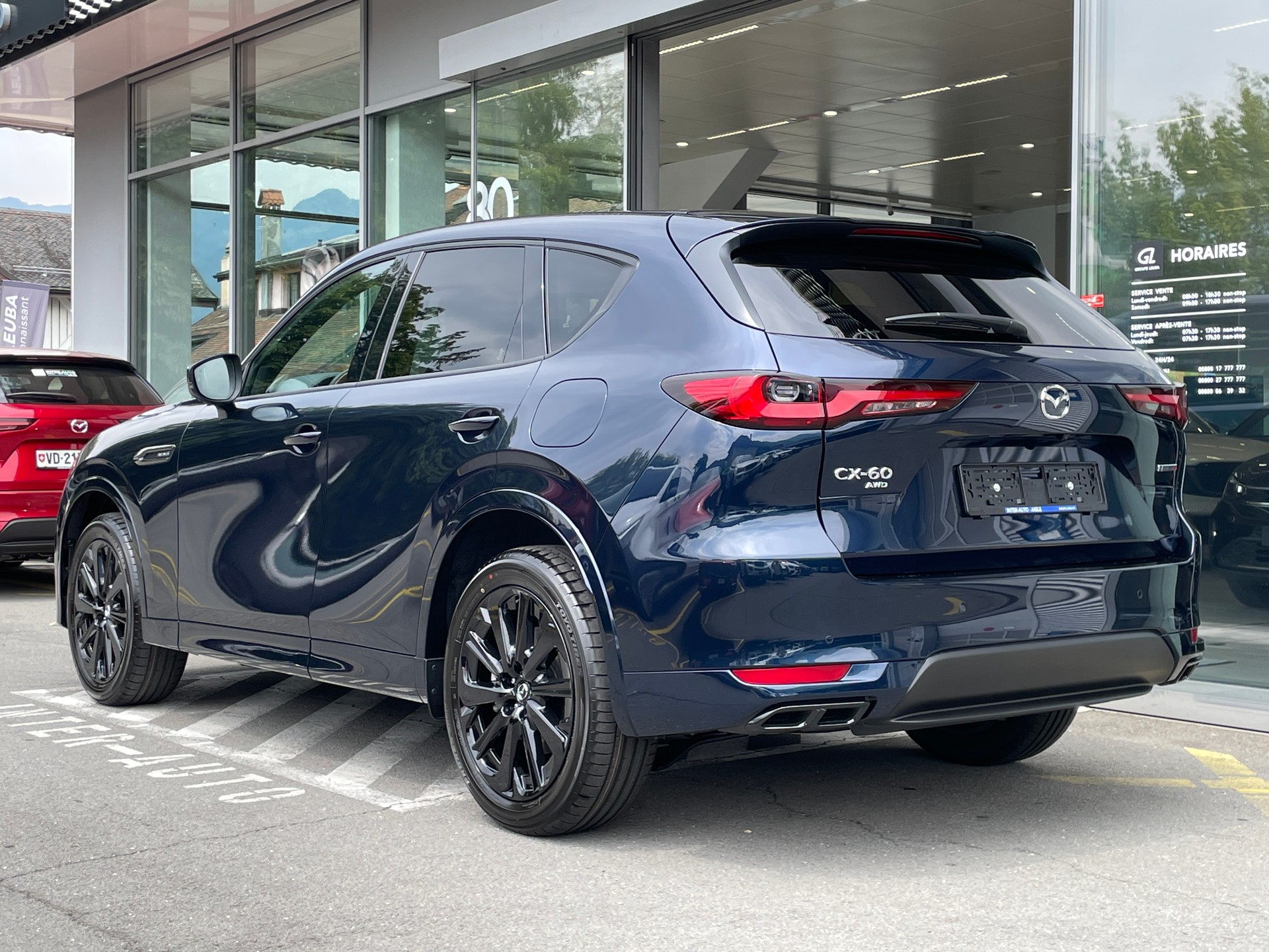 MAZDA CX-60 3.3L e-Skyactiv D 254 MHEV AWD Homura-image-3