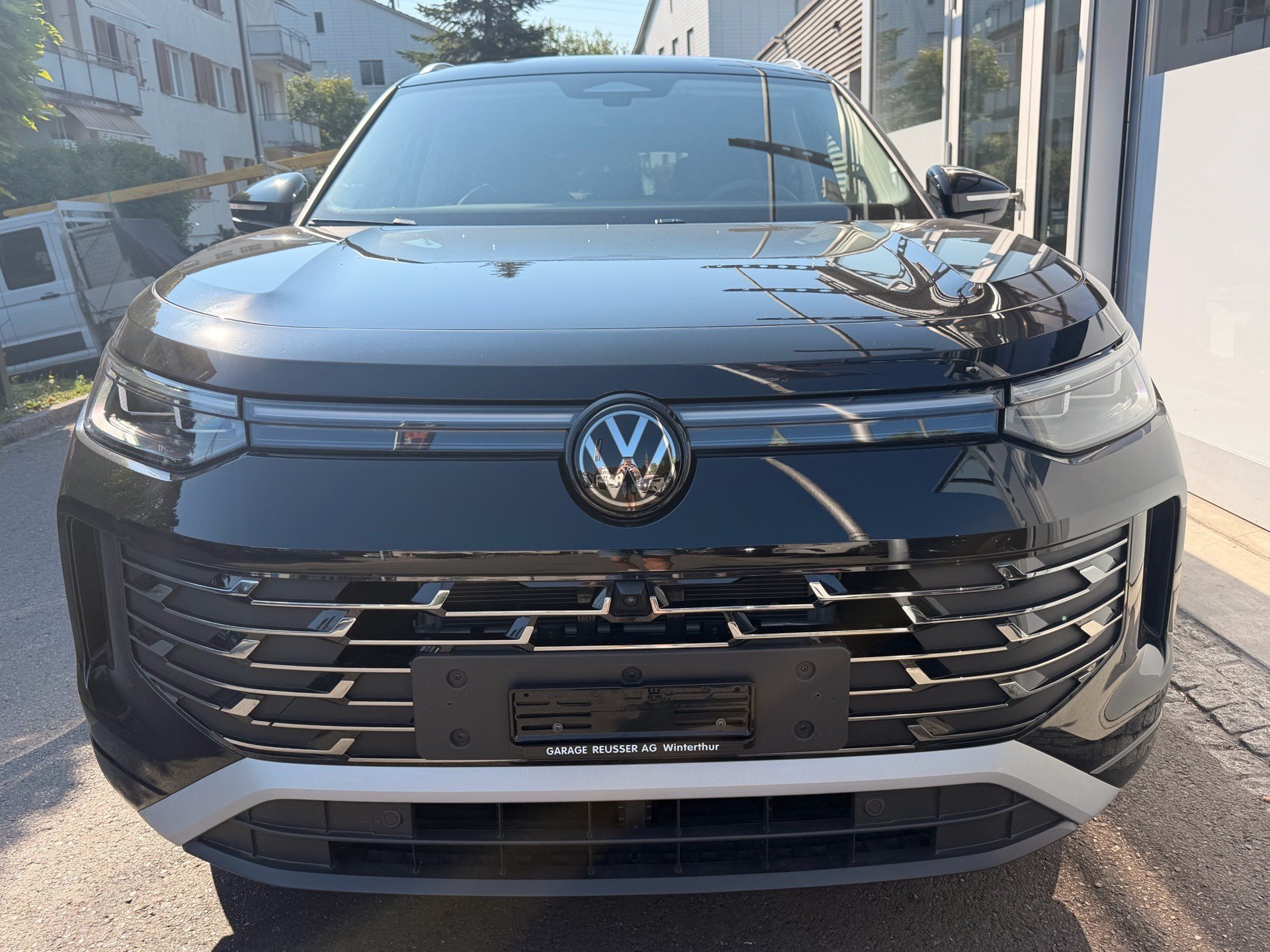 VW Tayron 1.5 TSI eHybrid 204 PS Elegance *** 360° KAMERA ***-showroom-element-1