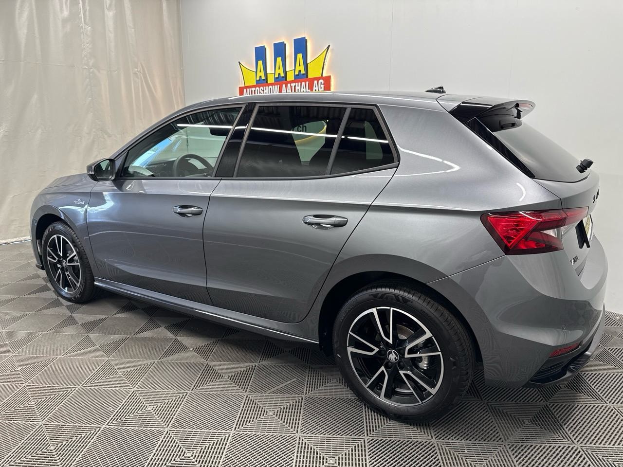 SKODA Fabia 1.0 TSI Monte Carlo DSG-image-1