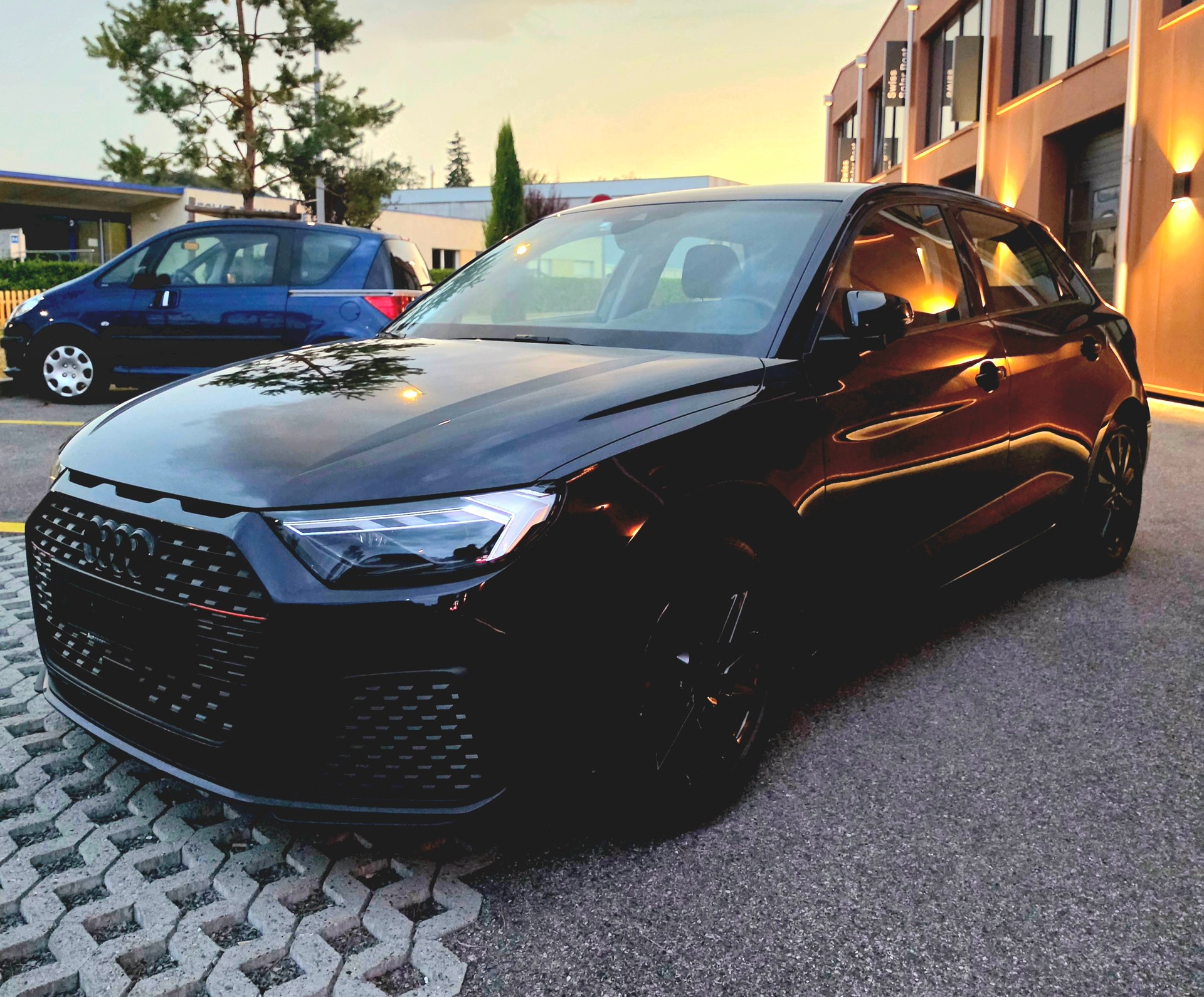 AUDI Audi A1-image-2