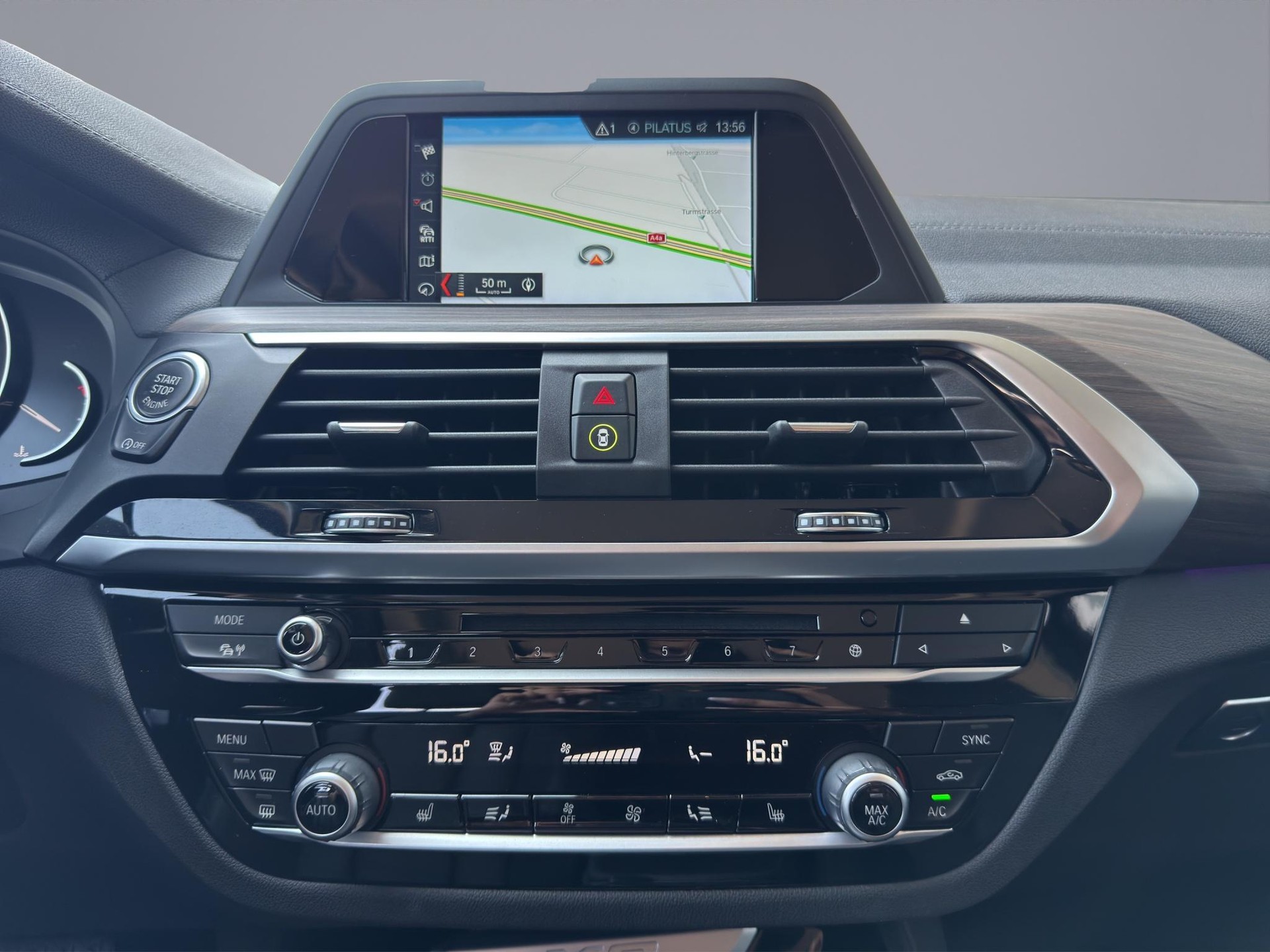 BMW X3 20d xDrive-image-15