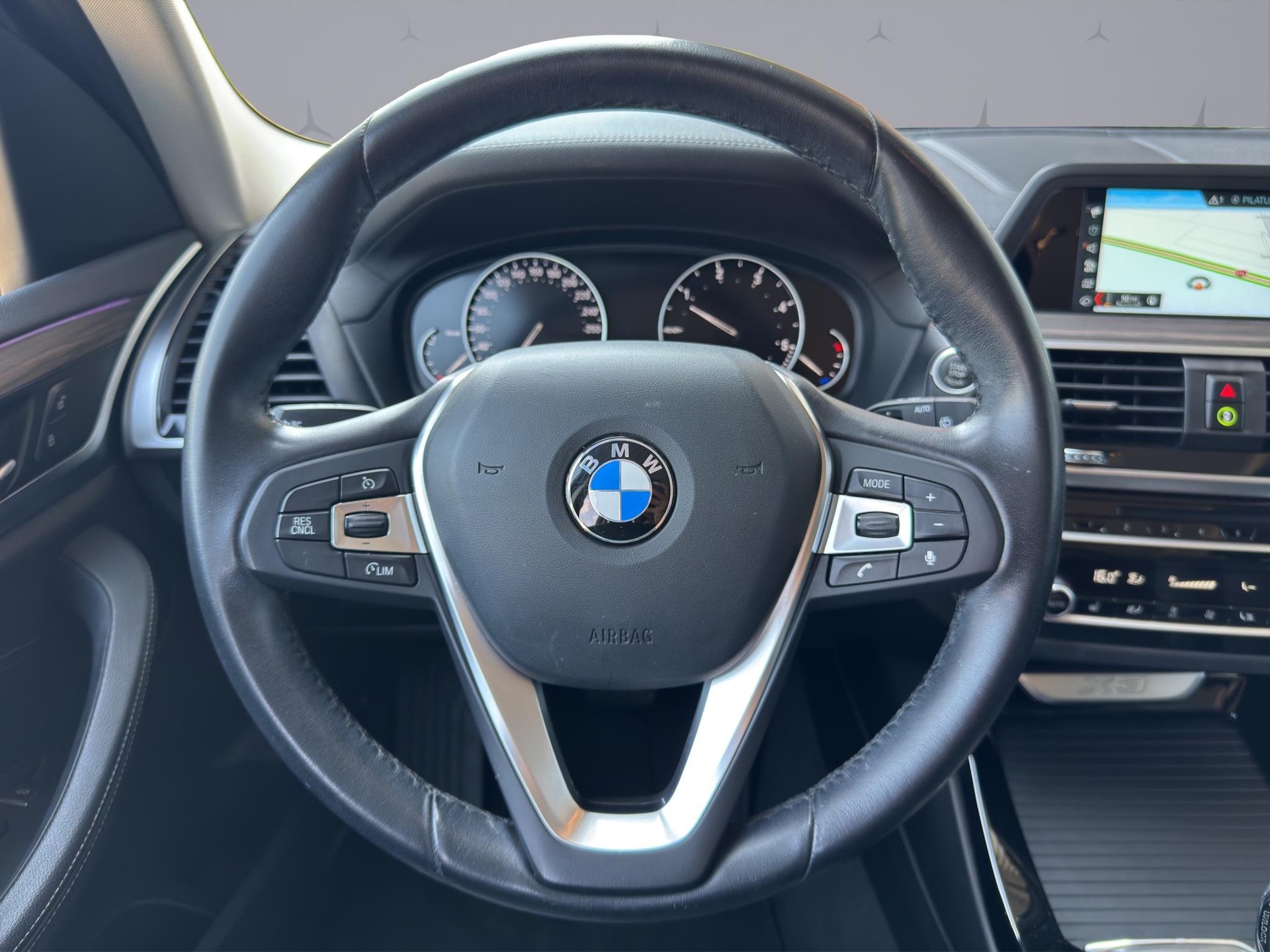 BMW X3 20d xDrive-image-11