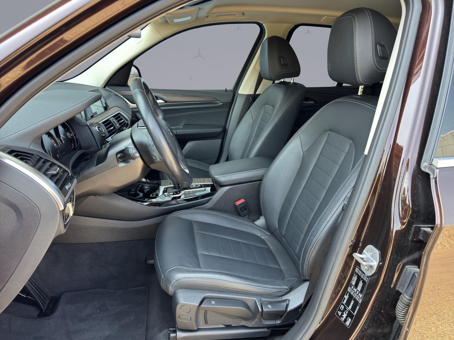 BMW X3 20d xDrive-image-9