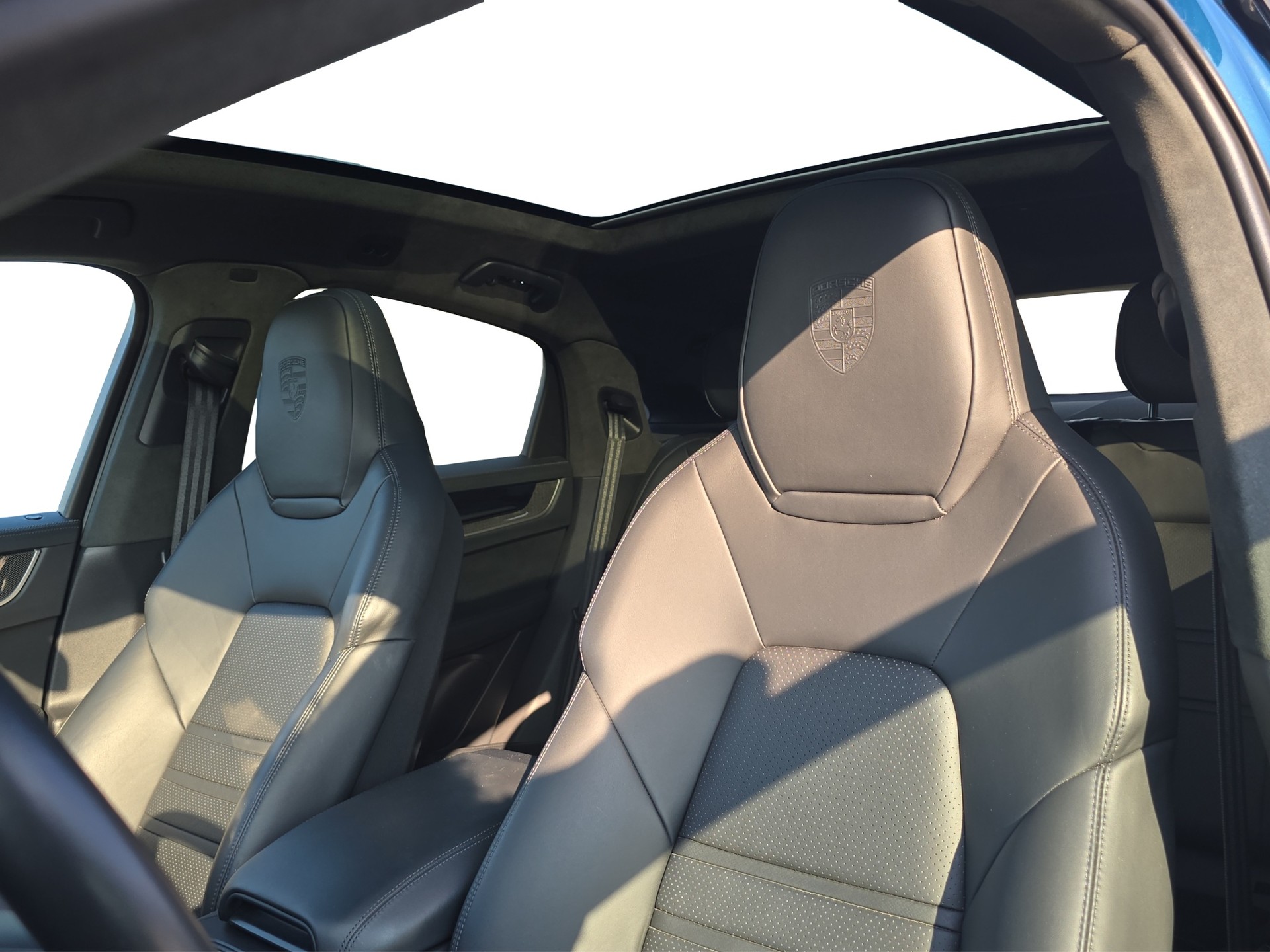 PORSCHE CAYENNE S Coupé-image-7