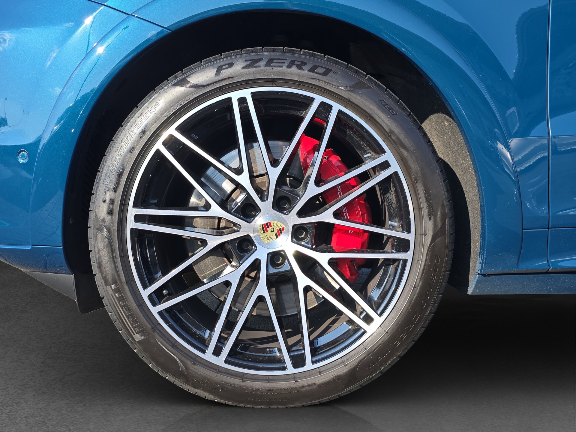 PORSCHE CAYENNE S Coupé-image-11
