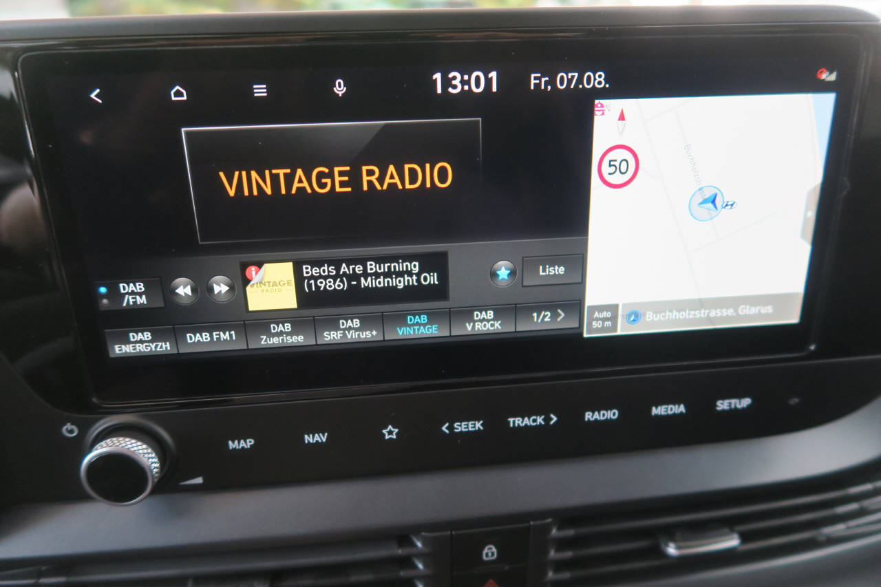 HYUNDAI i20 1.0 T-GDi Amplia Go-image-9