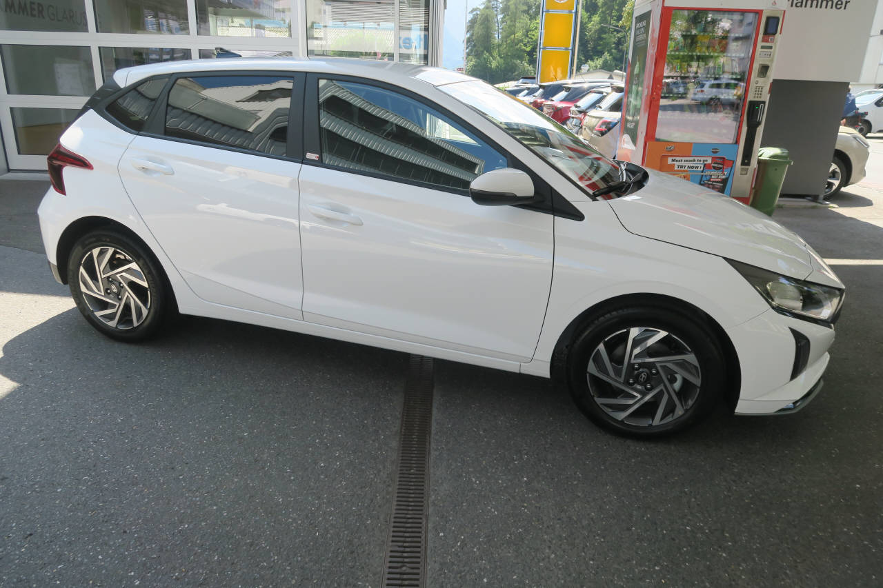 HYUNDAI i20 1.0 T-GDi Amplia Go-image-1