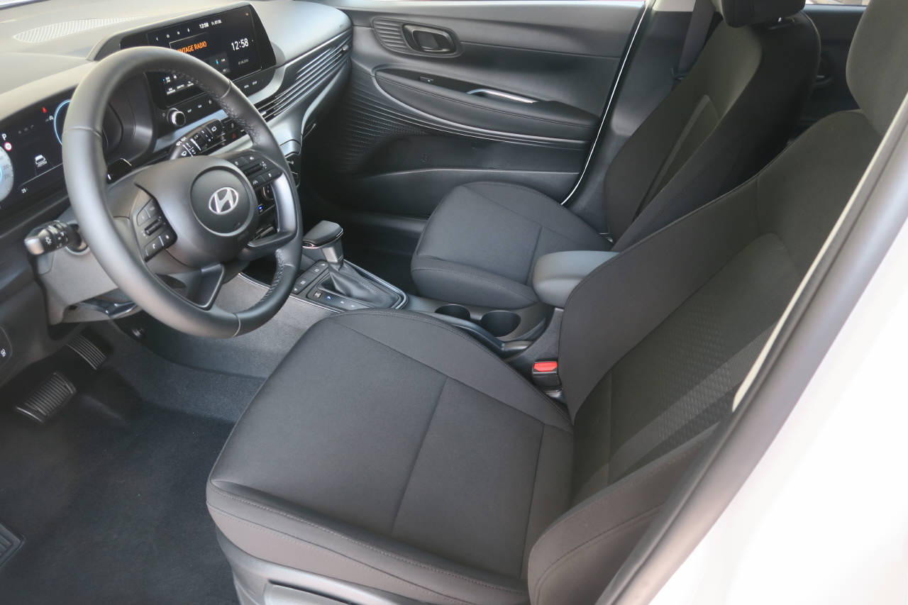 HYUNDAI i20 1.0 T-GDi Amplia Go-image-3