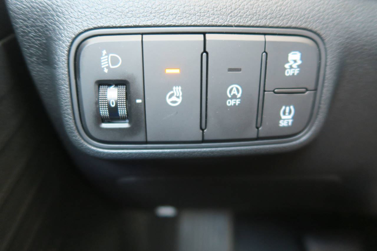 HYUNDAI i20 1.0 T-GDi Amplia Go-image-7