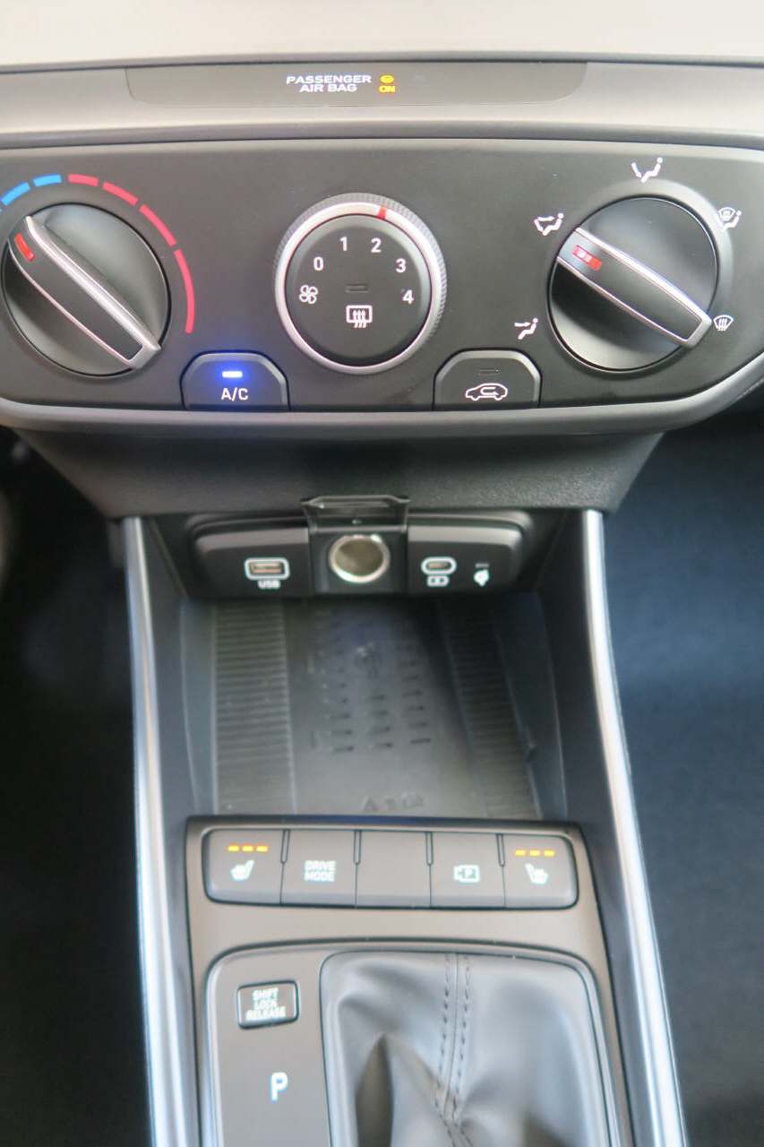 HYUNDAI i20 1.0 T-GDi Amplia Go-image-13