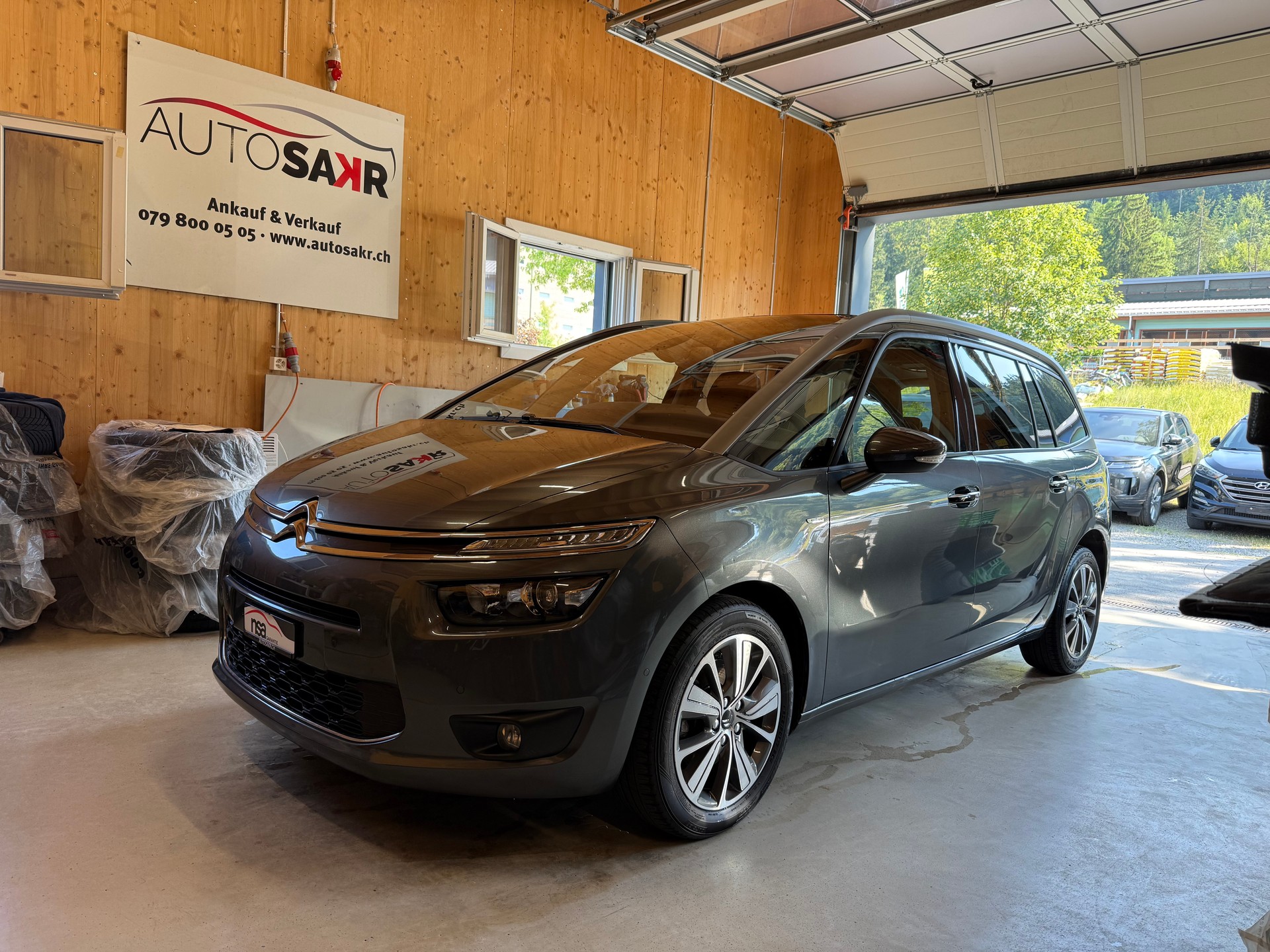 CITROEN Grand C4 Picasso 2.0 BlueHDi Exclusive Automatic-image-0