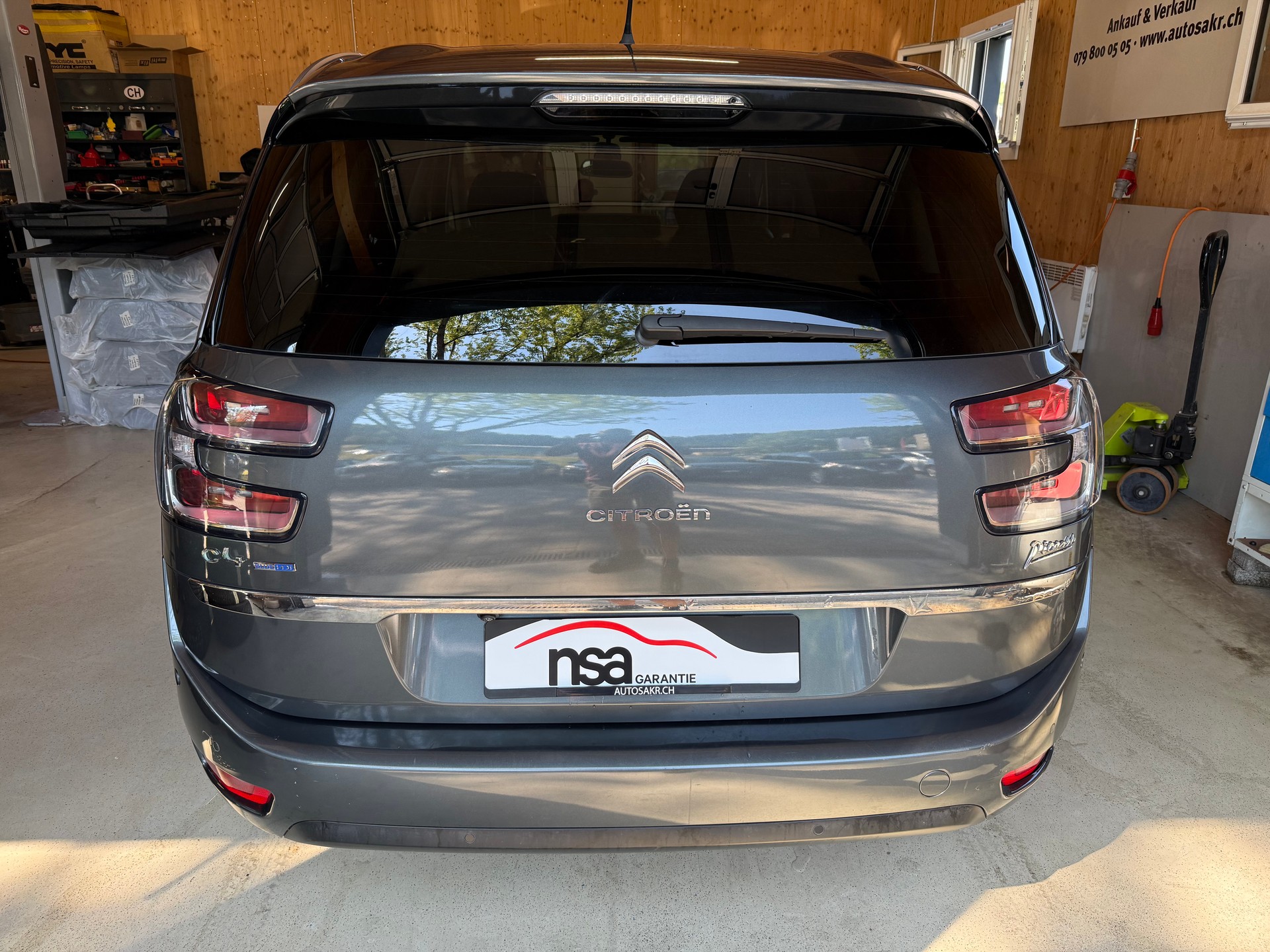 CITROEN Grand C4 Picasso 2.0 BlueHDi Exclusive Automatic-image-4