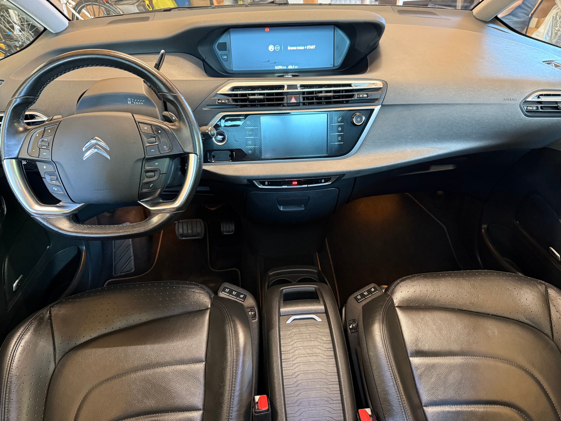 CITROEN Grand C4 Picasso 2.0 BlueHDi Exclusive Automatic-image-9