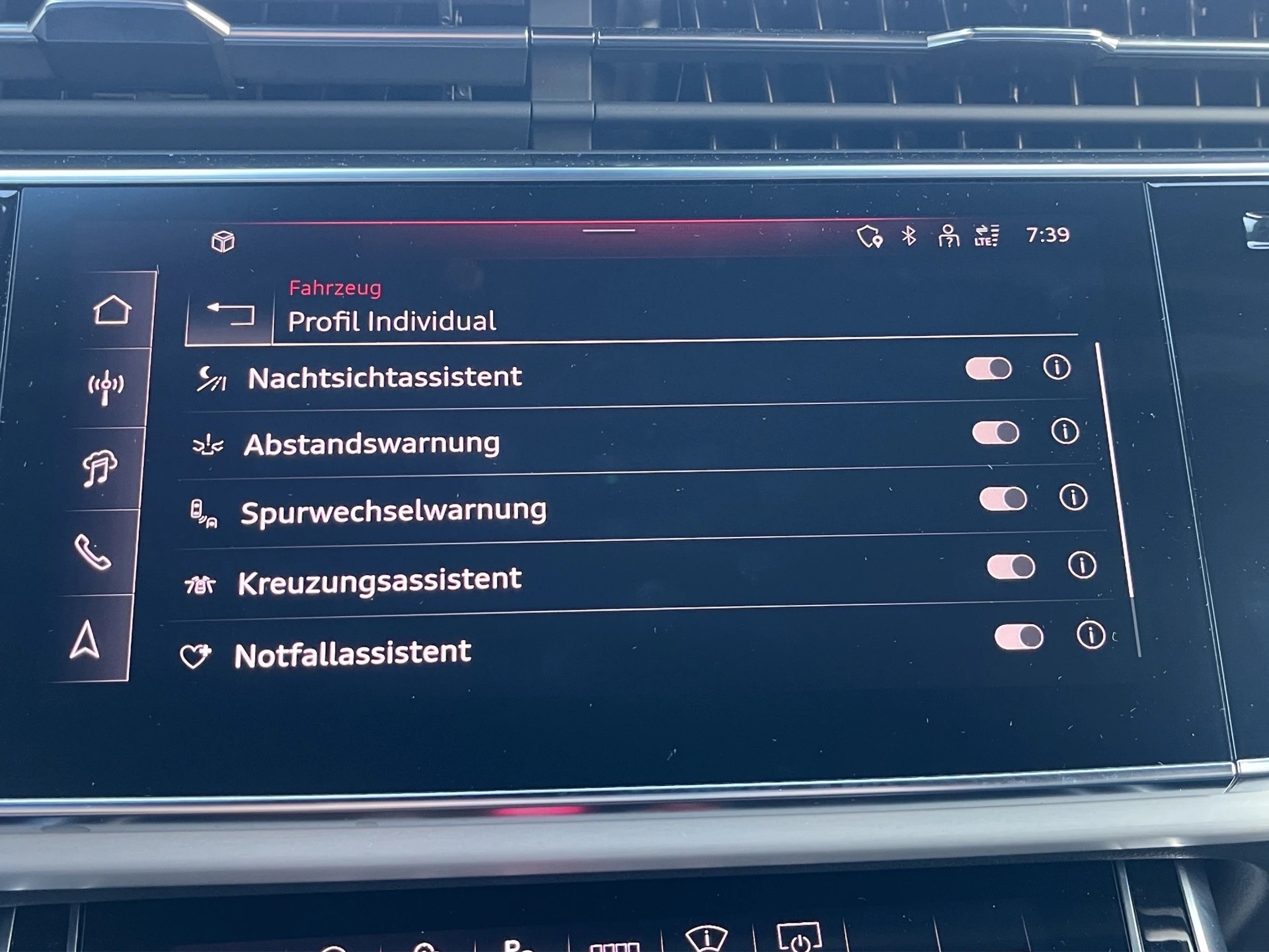 AUDI SQ7 TFSI quattro tiptronic*Standheizung, AHK, B&O Advanced Sound, 7-Plätzer, (5-Jahre Garantie)-image-11