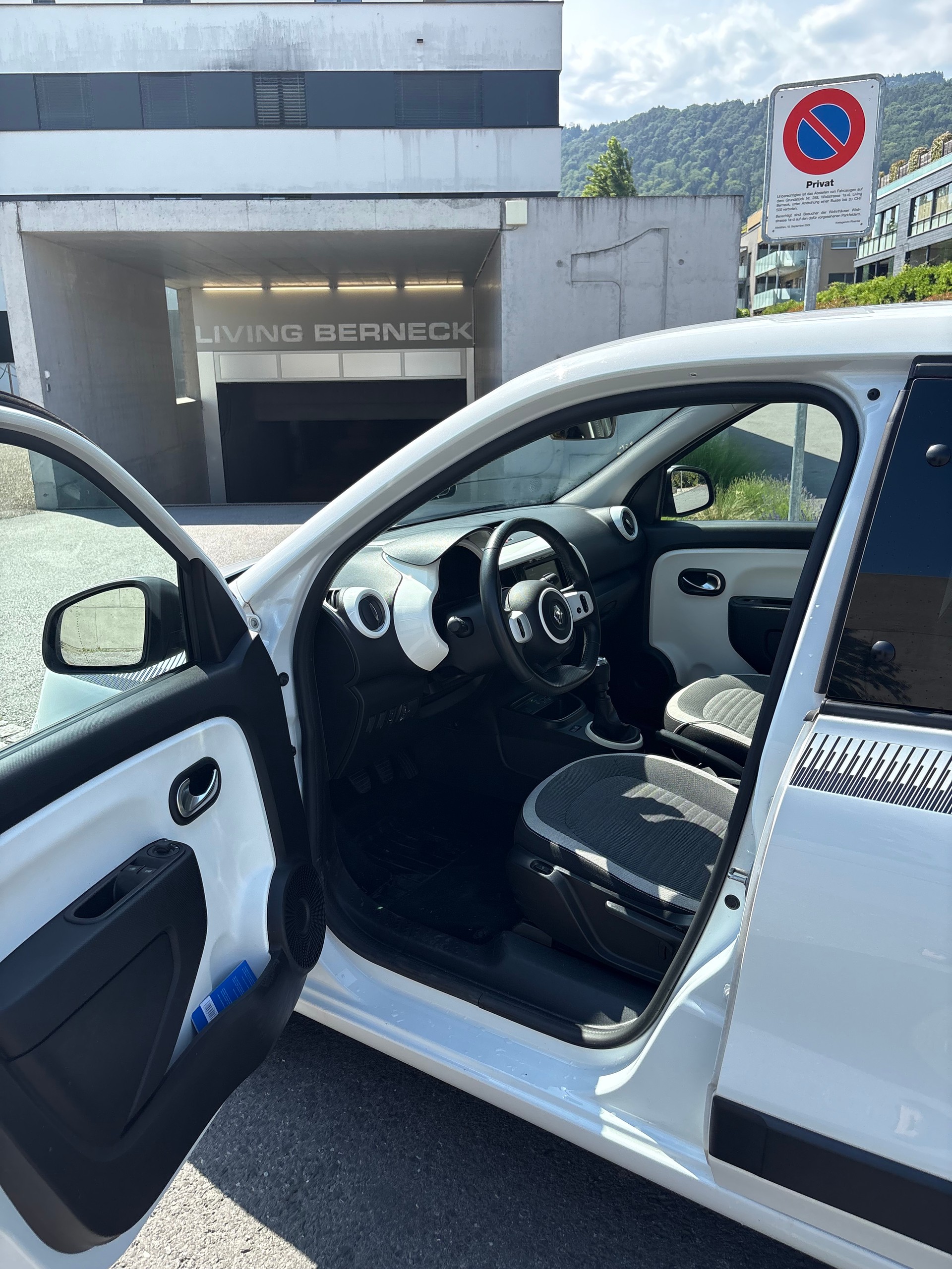 RENAULT TCe 95 Zen EDC-image-6