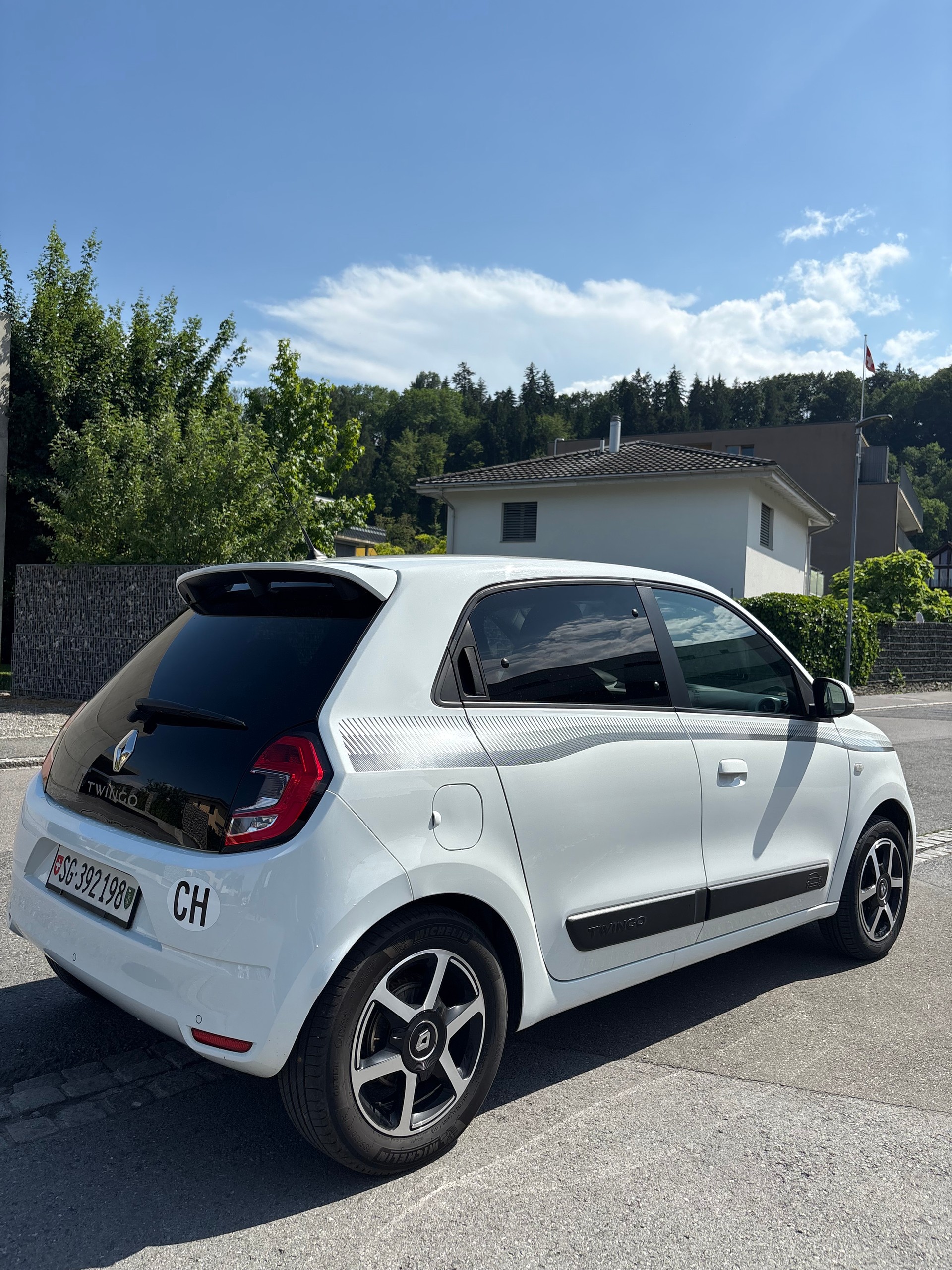 RENAULT TCe 95 Zen EDC-image-3