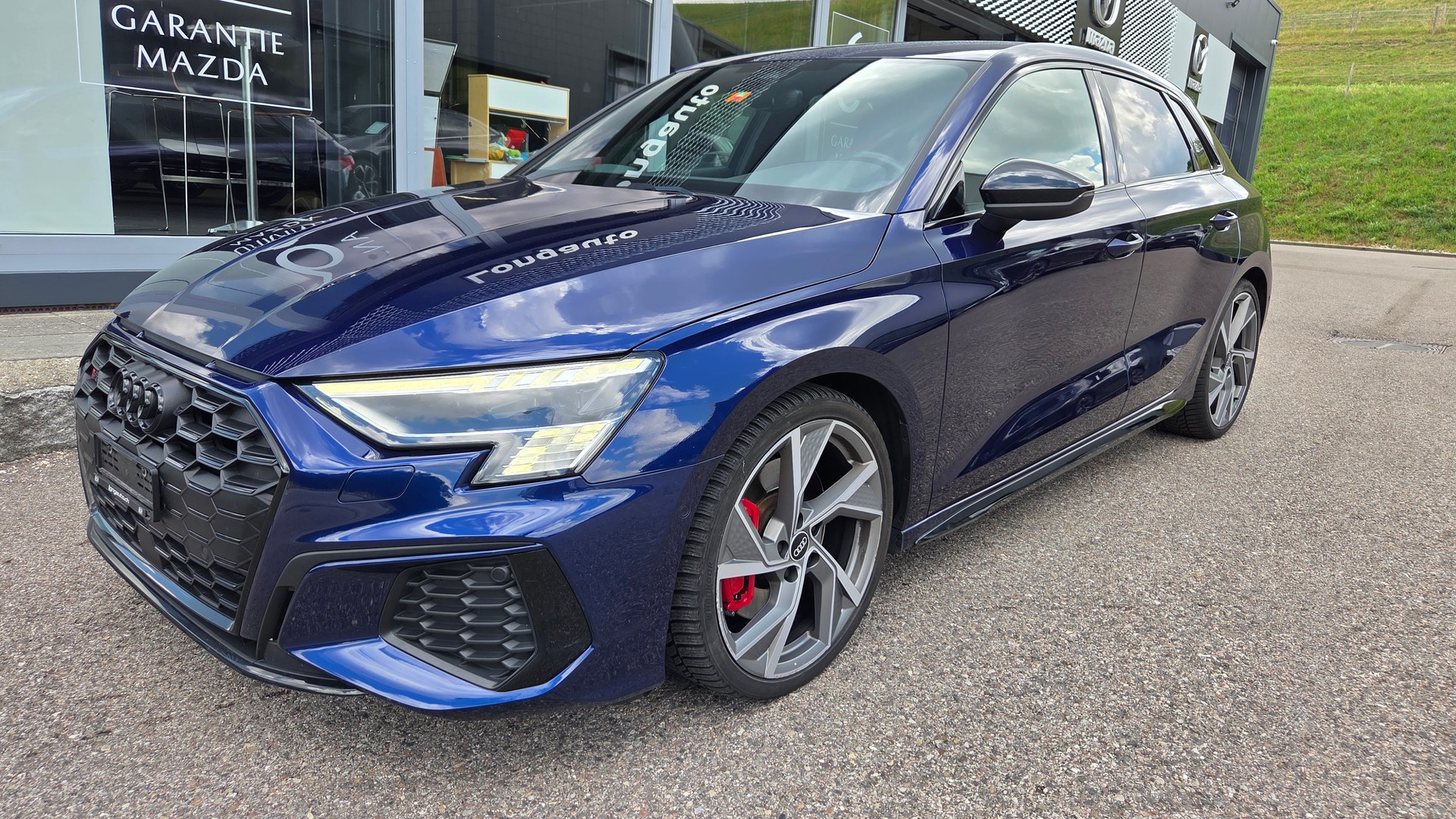 AUDI S3 Sportback 2.0 TFSI quattro S-tronic-image-1