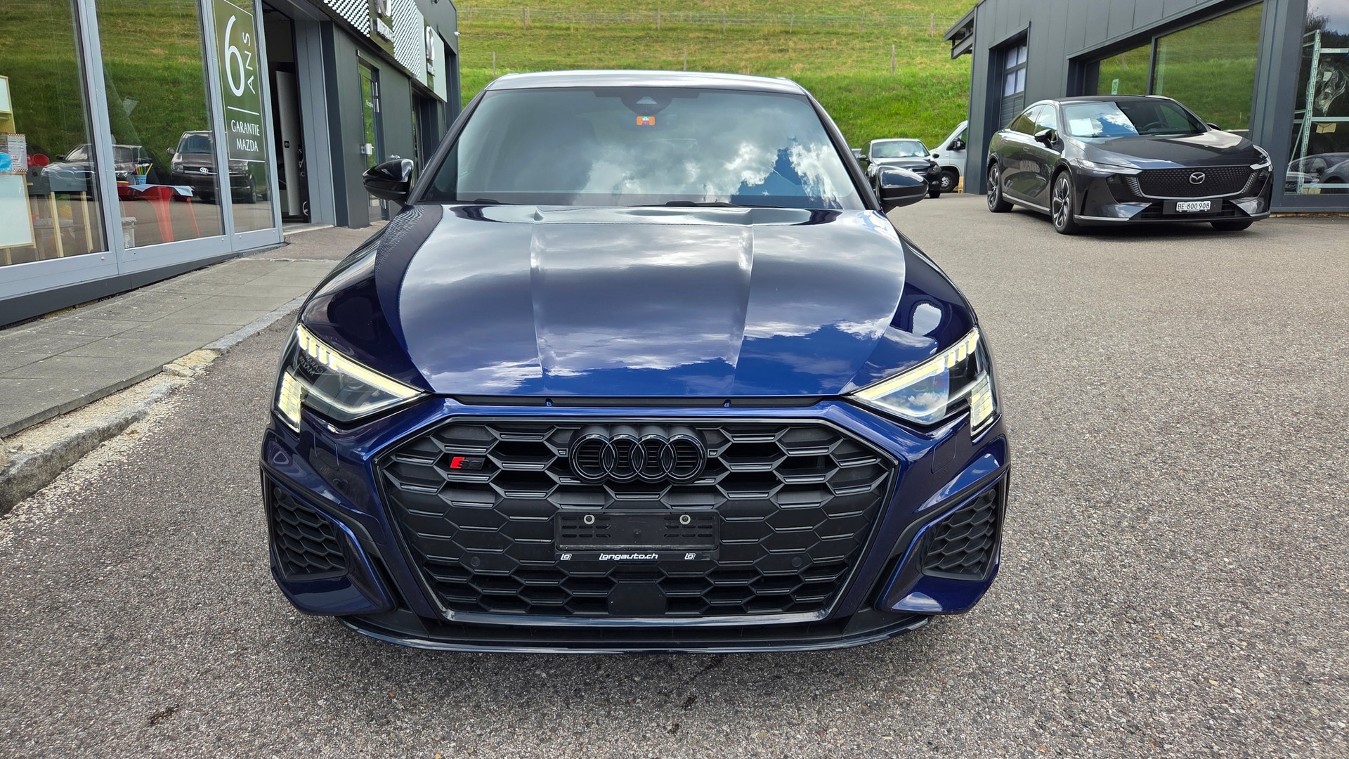 AUDI S3 Sportback 2.0 TFSI quattro S-tronic-image-2