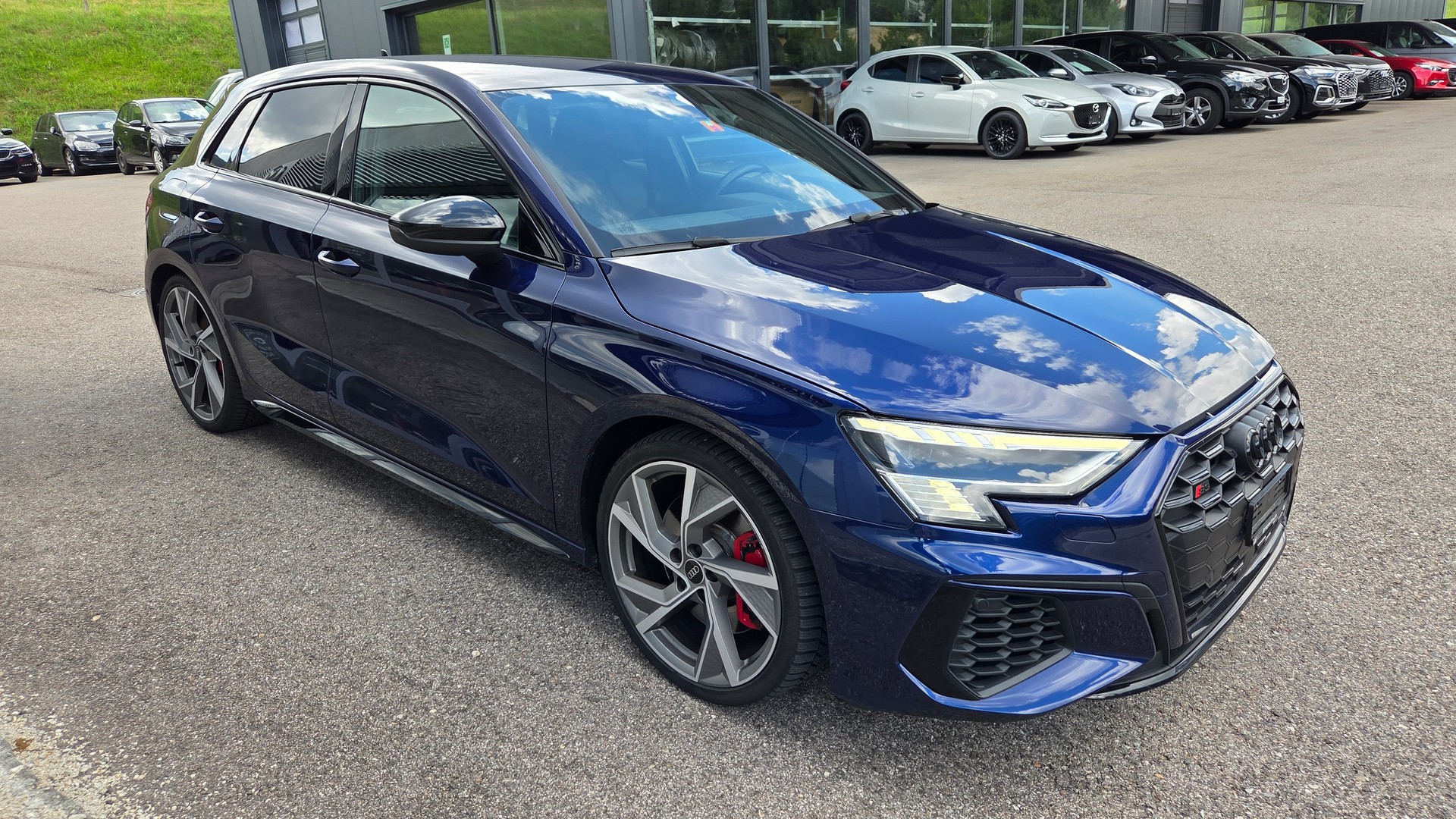 AUDI S3 Sportback 2.0 TFSI quattro S-tronic-image-3