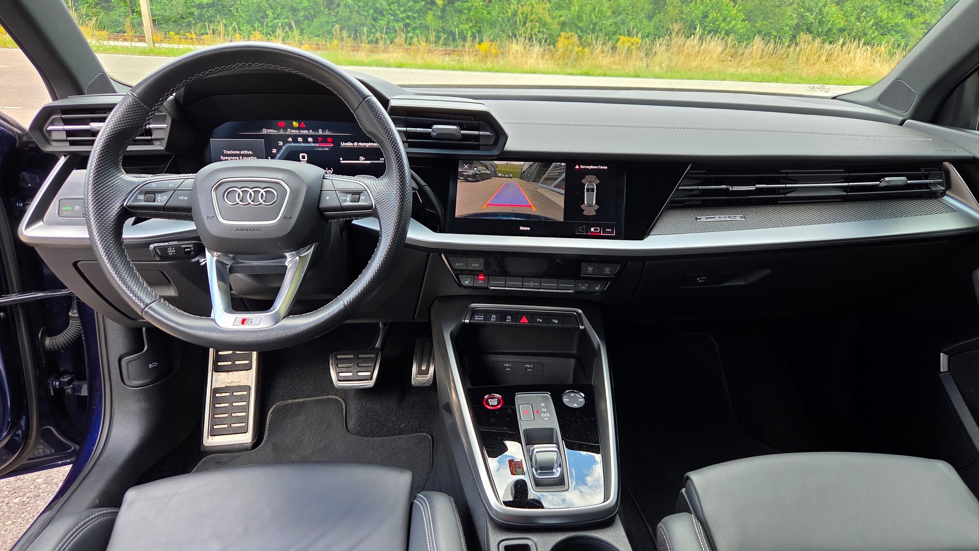 AUDI S3 Sportback 2.0 TFSI quattro S-tronic-image-11