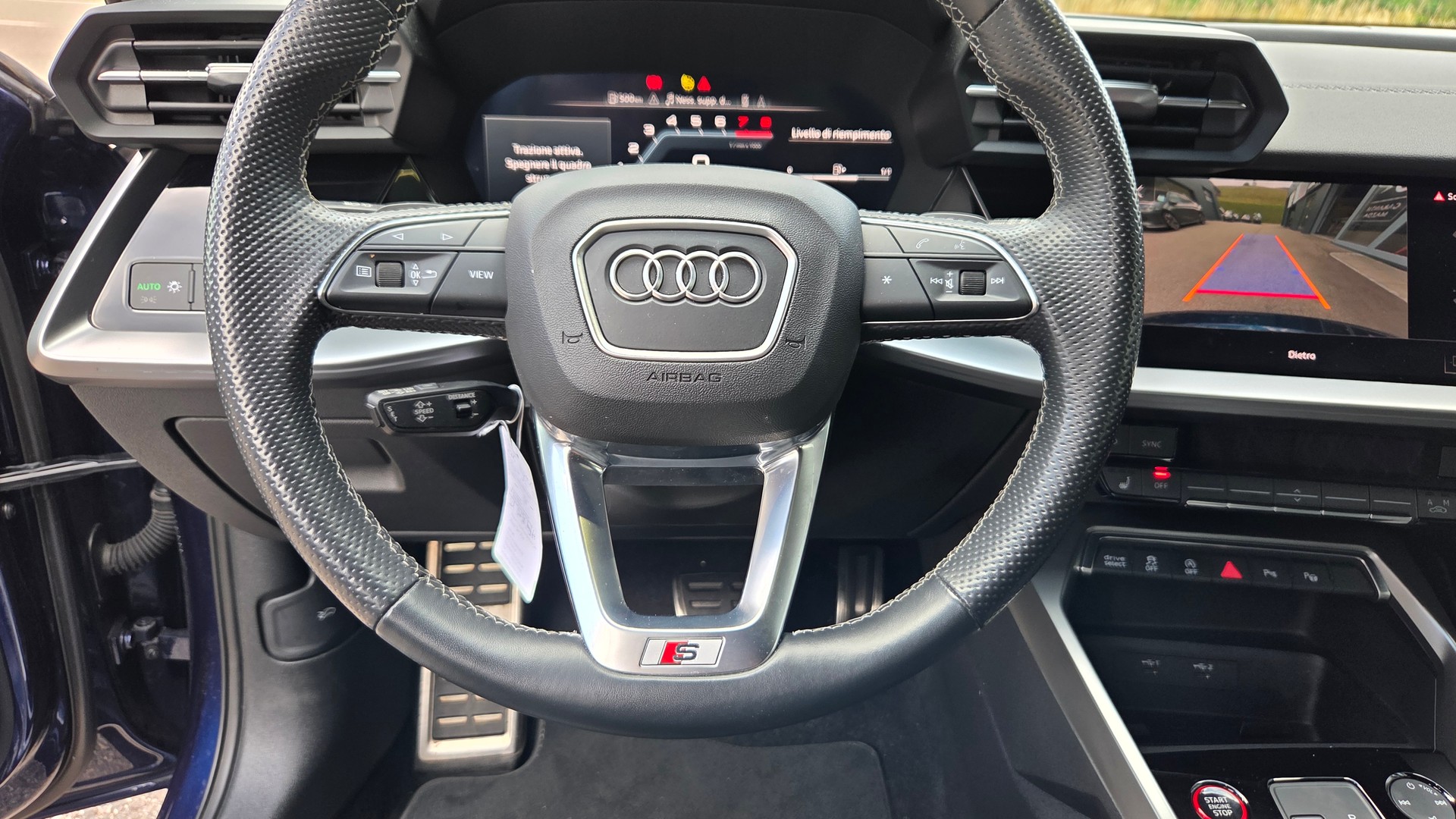 AUDI S3 Sportback 2.0 TFSI quattro S-tronic-image-12