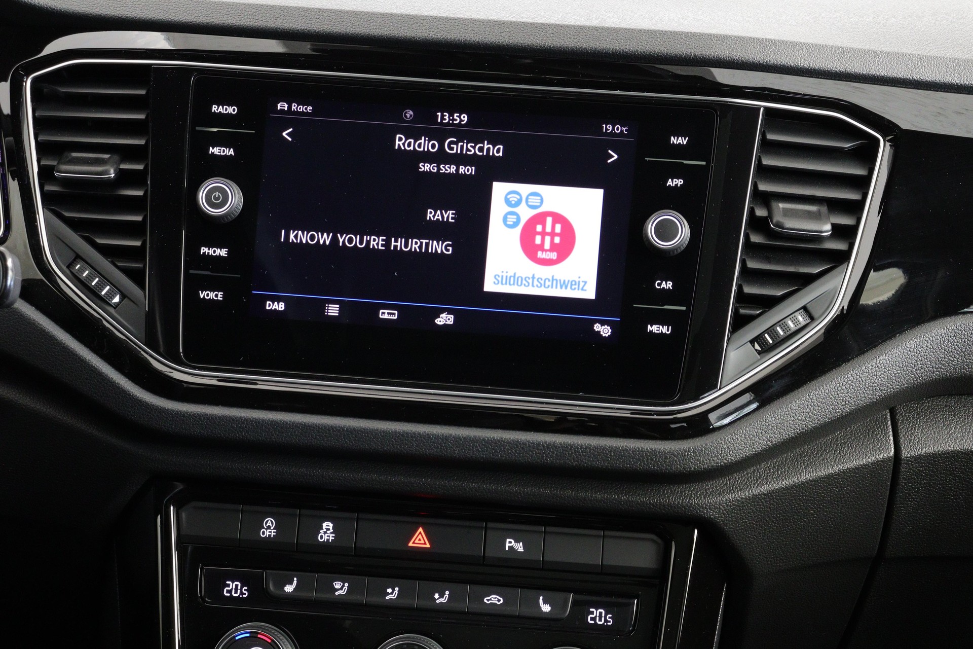 VW T-Roc 2.0 TSI R DSG 4motion-image-5