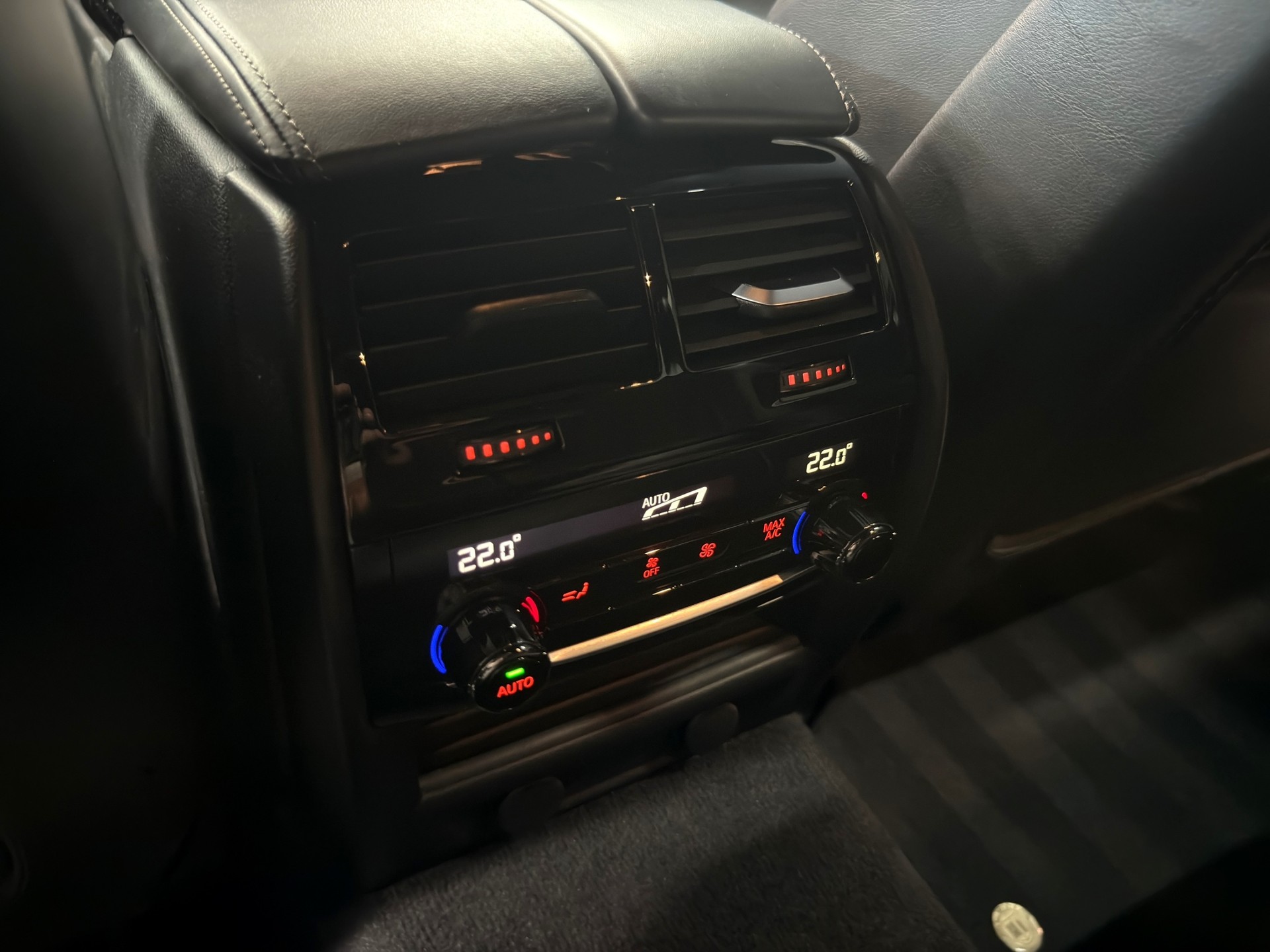 BMW-ALPINA B5 BiTurbo Touring 4.4 V8 xDrive Switch-Tronic-image-21