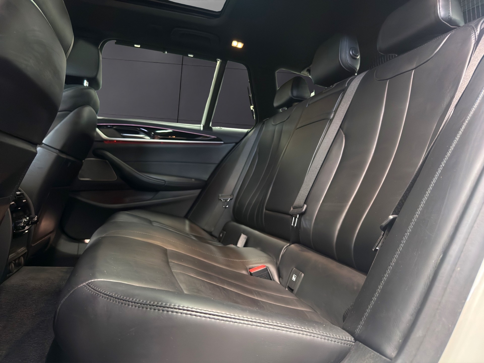 BMW-ALPINA B5 BiTurbo Touring 4.4 V8 xDrive Switch-Tronic-image-26