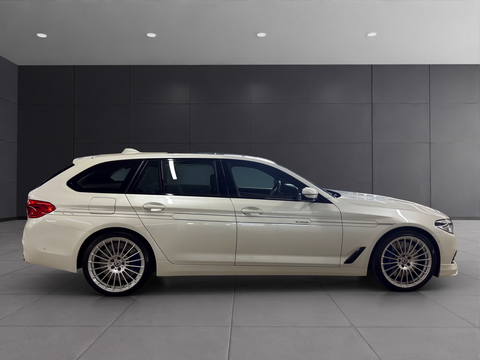 BMW-ALPINA B5 BiTurbo Touring 4.4 V8 xDrive Switch-Tronic-image-5