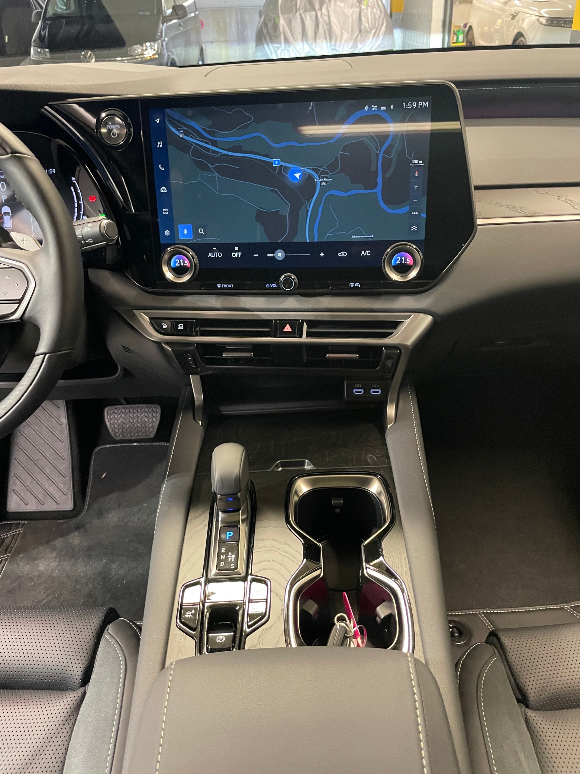 LEXUS RX 450h+ Excellence PHEV AWD CVT-image-17