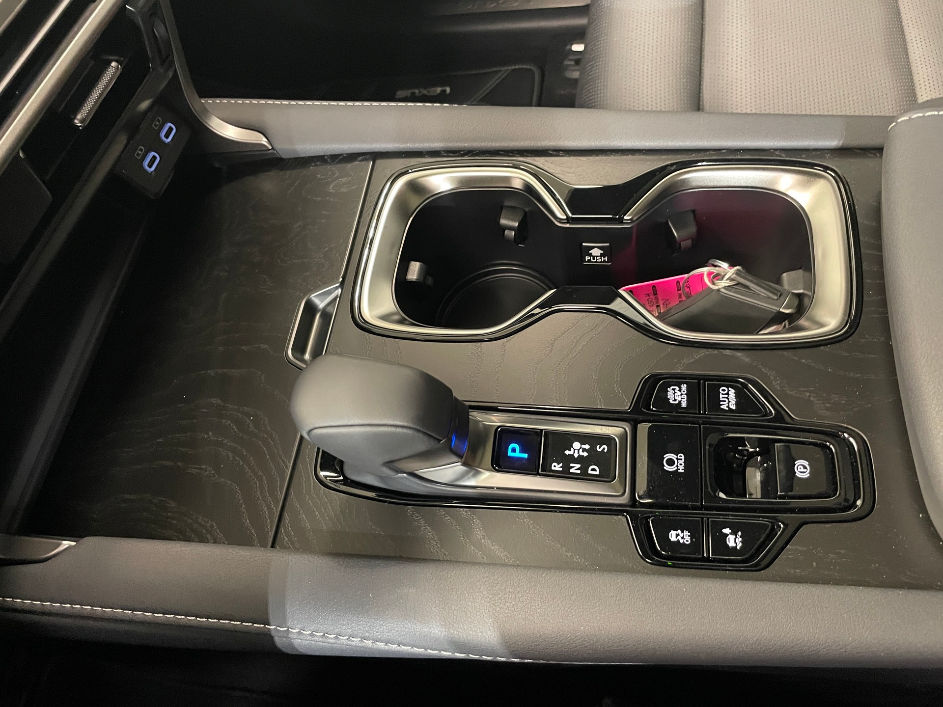 LEXUS RX 450h+ Excellence PHEV AWD CVT-image-20