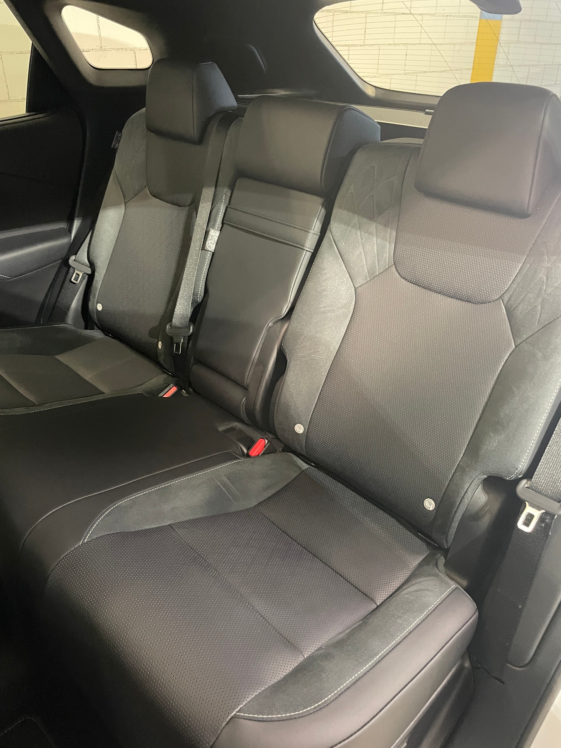 LEXUS RX 450h+ Excellence PHEV AWD CVT-image-11