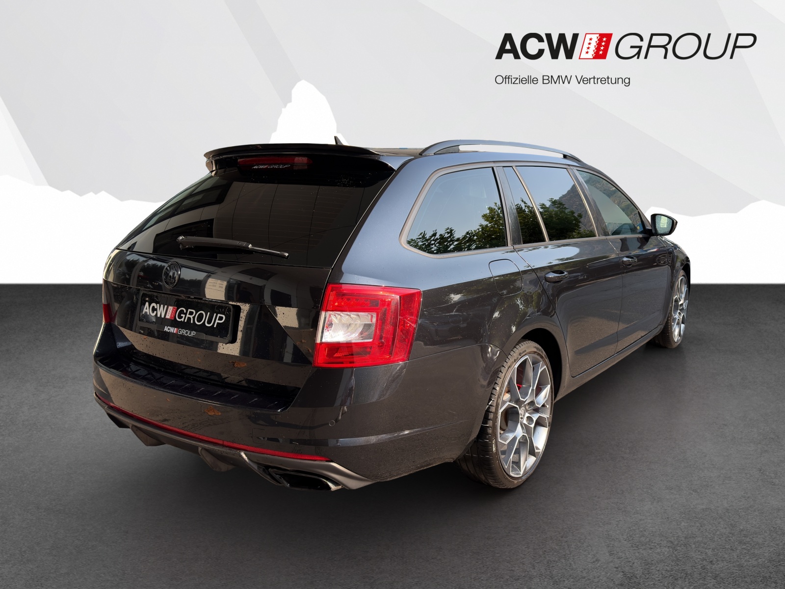 SKODA Octavia Combi 2.0 TSI RS DSG-image-4