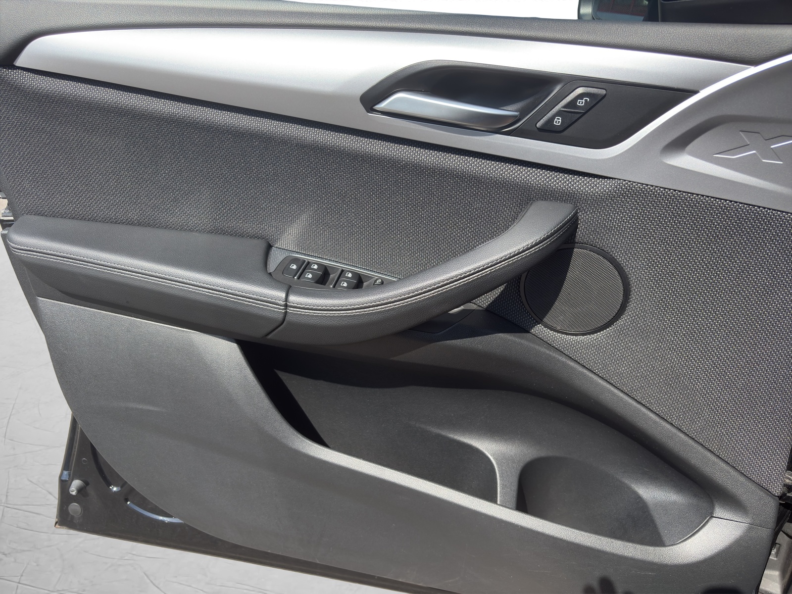 BMW X3 20d xDrive-image-16