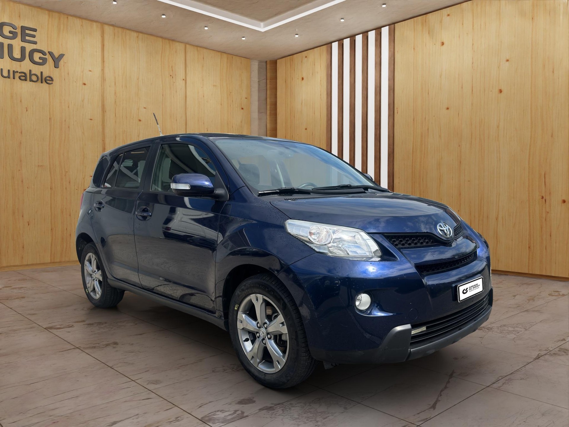TOYOTA Urban Cruiser 1.4 D-4D Linea Sol 4WD-image-7