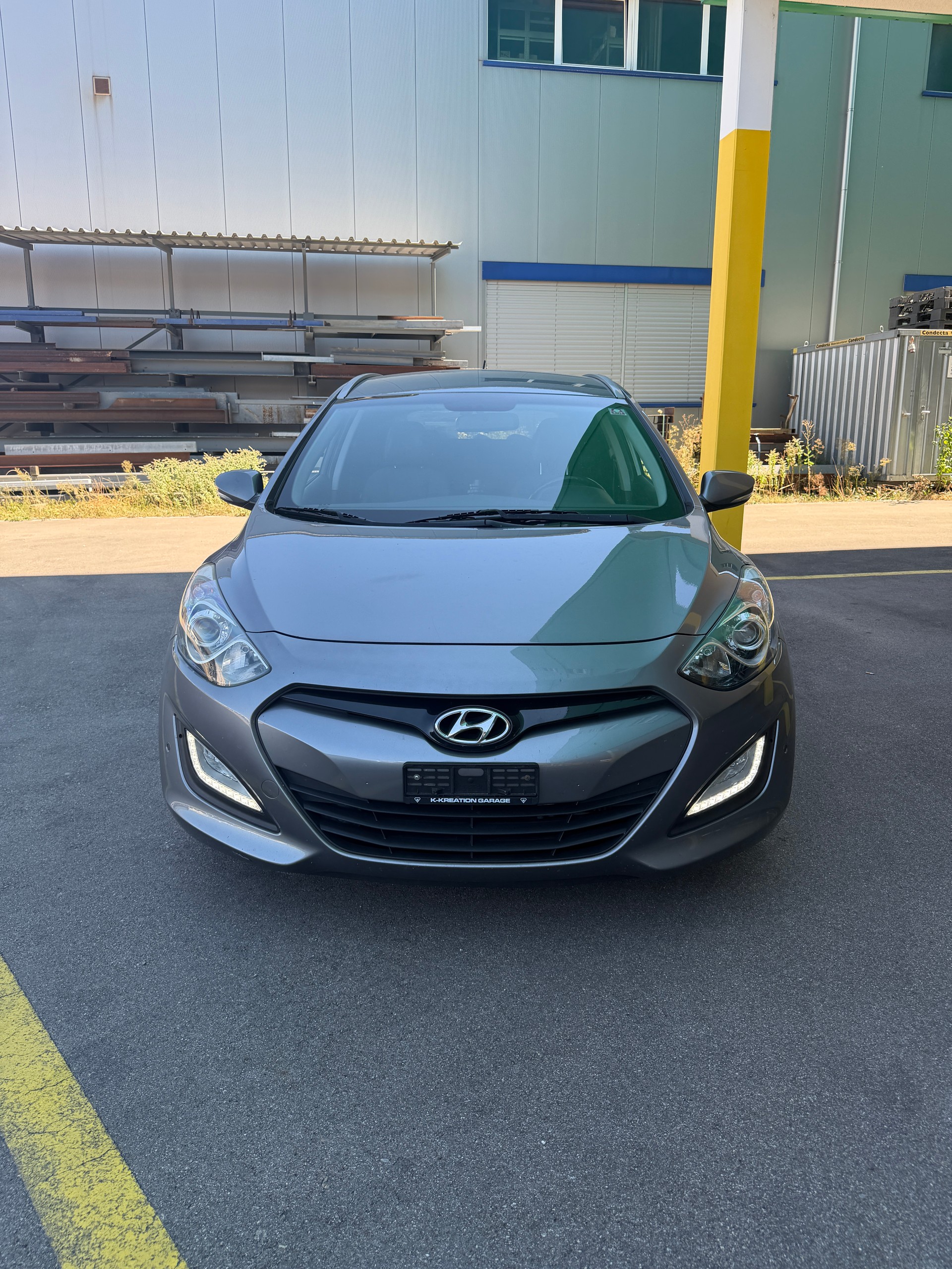 HYUNDAI i30 Wagon 1.6 CRDi Style-image-1