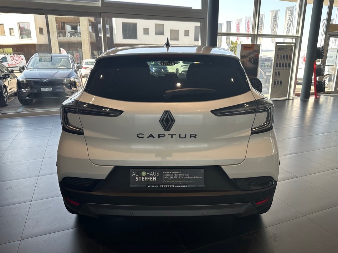 RENAULT Captur 1.3 TCe Esprit Alpine EDC-image-6