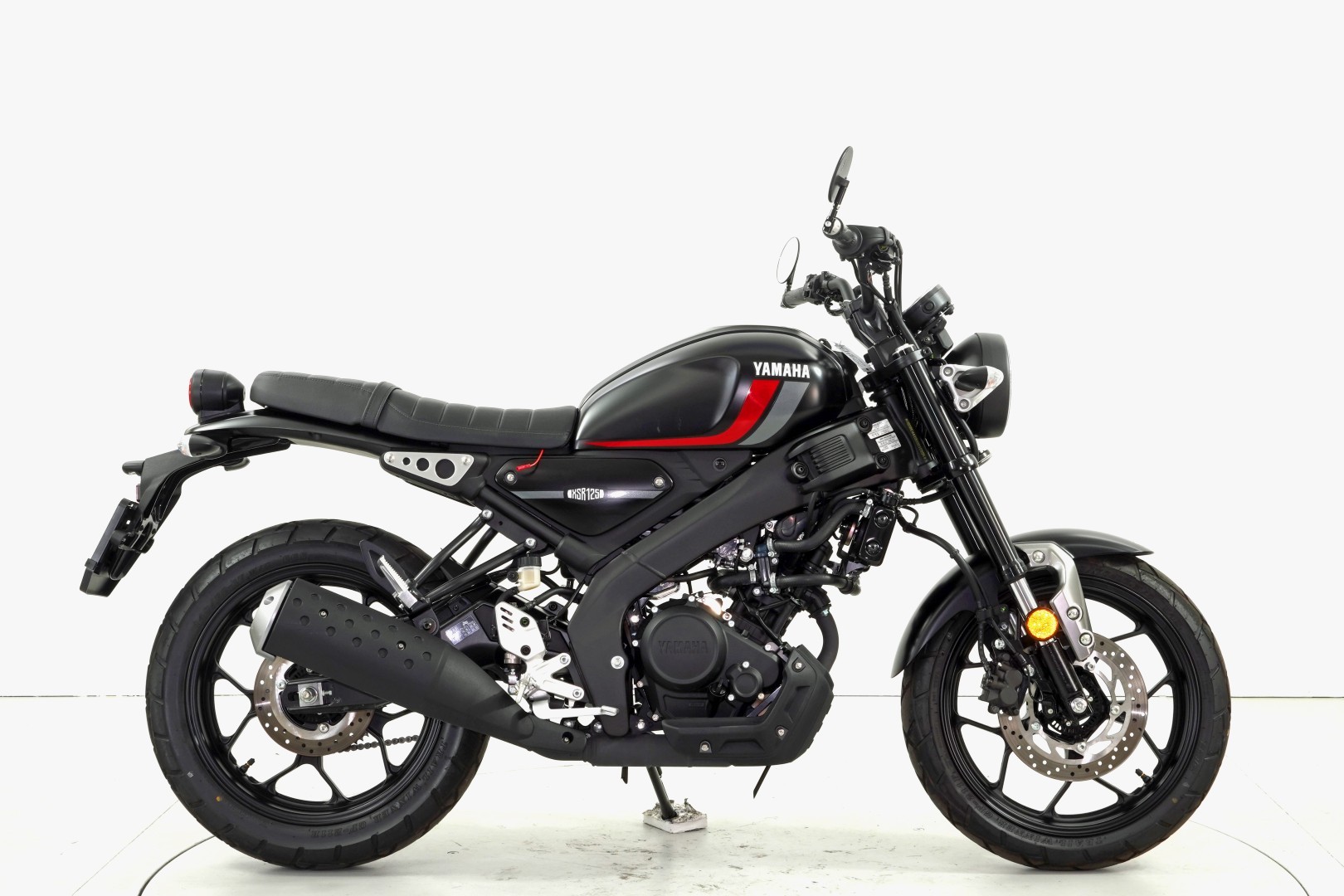 YAMAHA XSR 125 ABS-showroom-element-3