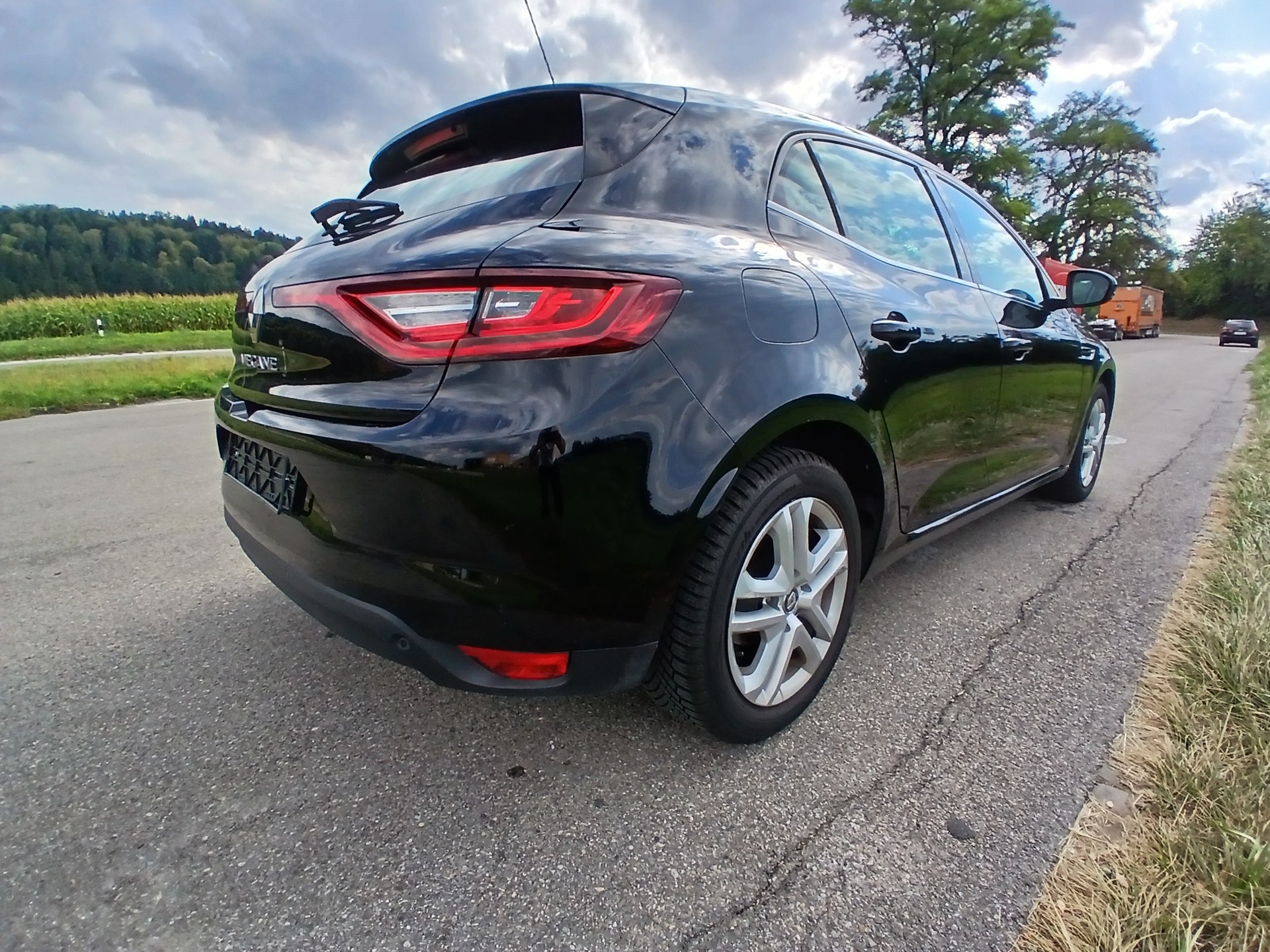 RENAULT Mégane 1.2 16V Turbo Zen-image-4