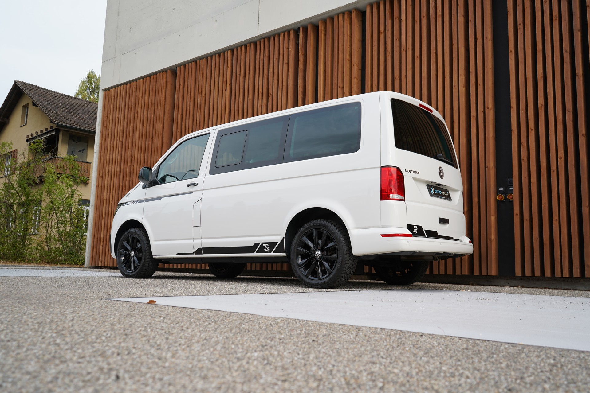 VW T6.1 MULTIVAN 2.0 TDI TRENDLINE LIBERTY DSG l 150 PS-image-8