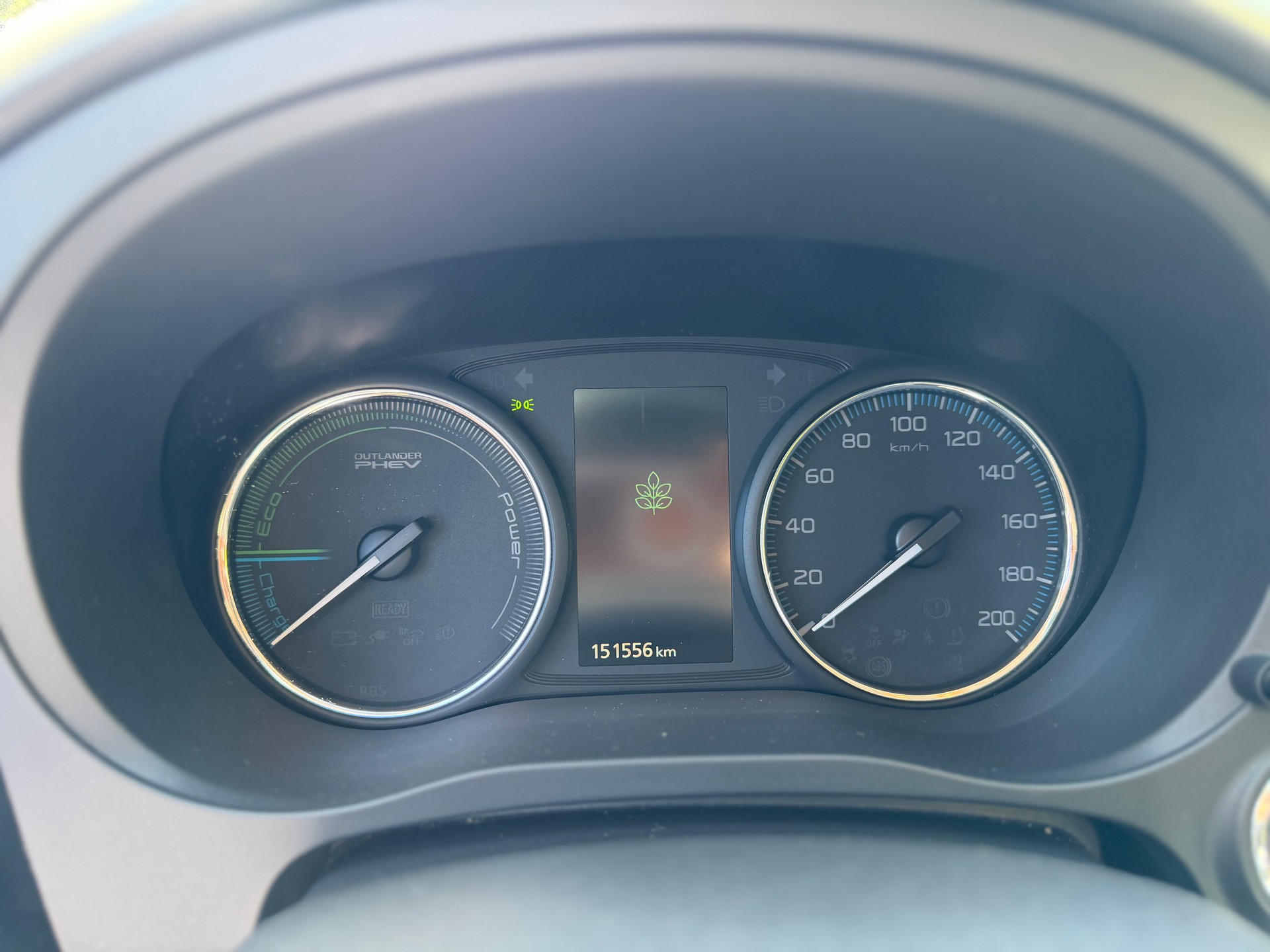 MITSUBISHI Outlander 2.0 PHEV Intense-image-7